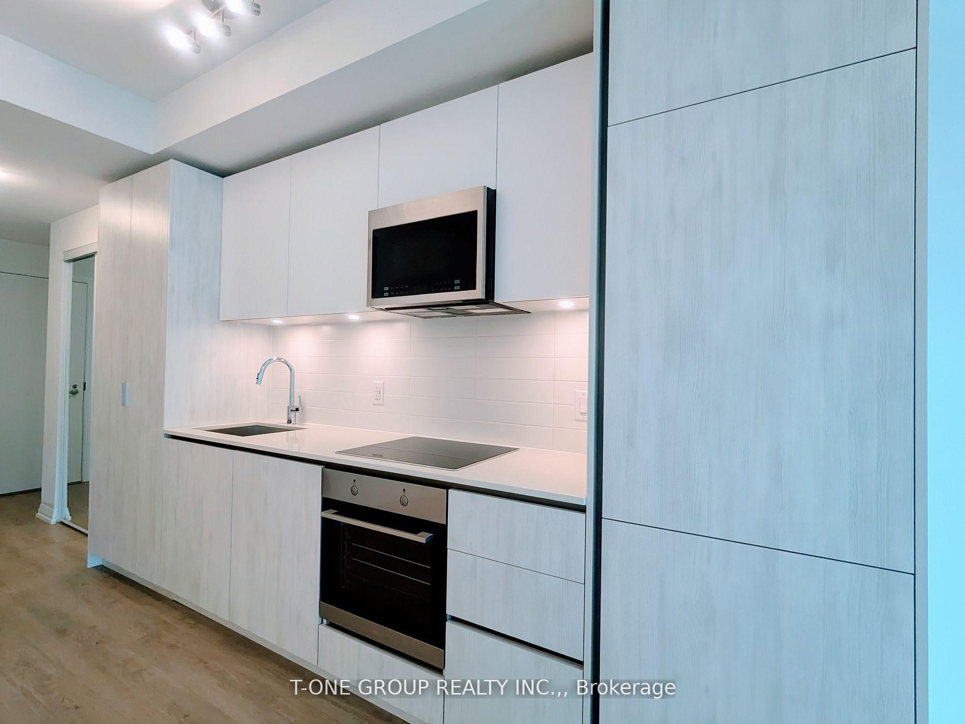 Photo 3 of Unit 3722, 28 Widmer Street, Toronto, Waterfront Communities — HOMEH