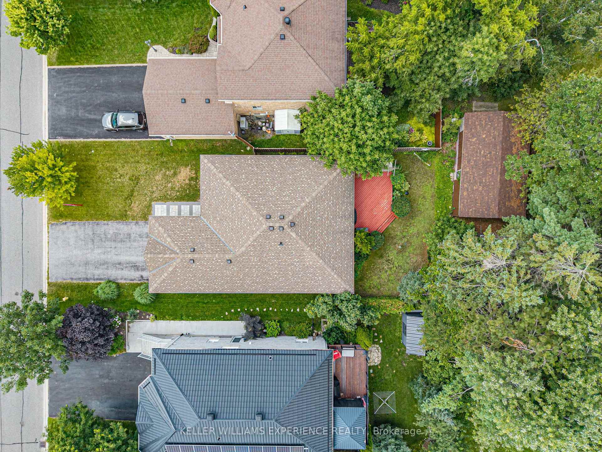 Photo 4 of 74 Ruffet Drive, Barrie, Edgehill Drive — HOMEH
