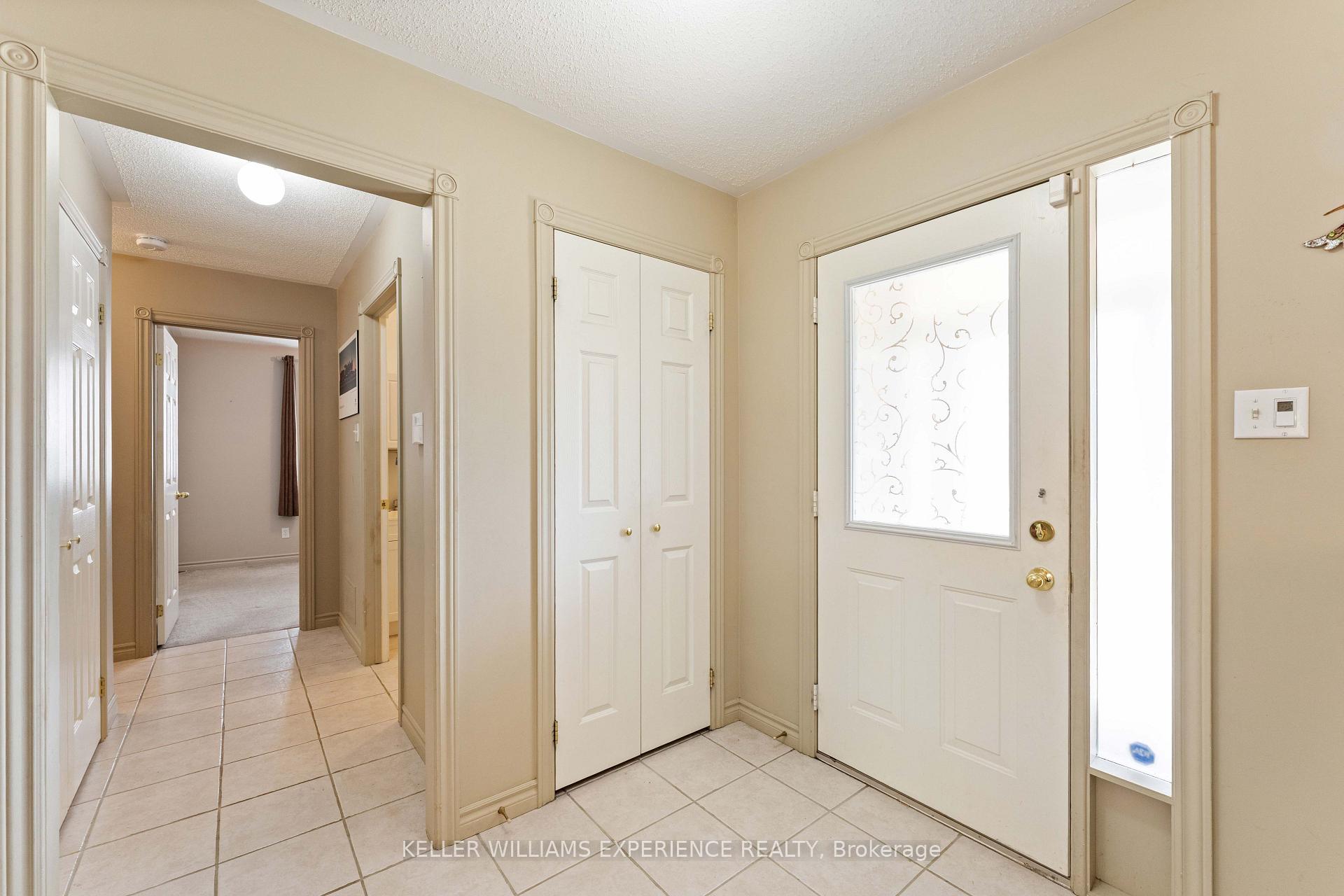 Photo 6 of 74 Ruffet Drive, Barrie, Edgehill Drive — HOMEH