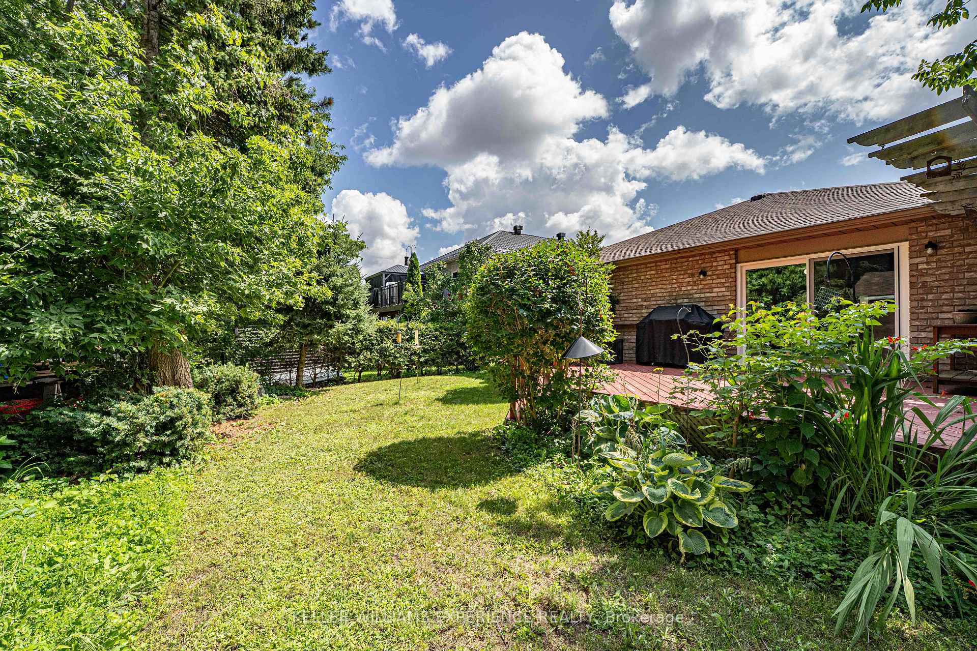 Photo 34 of 74 Ruffet Drive, Barrie, Edgehill Drive — HOMEH