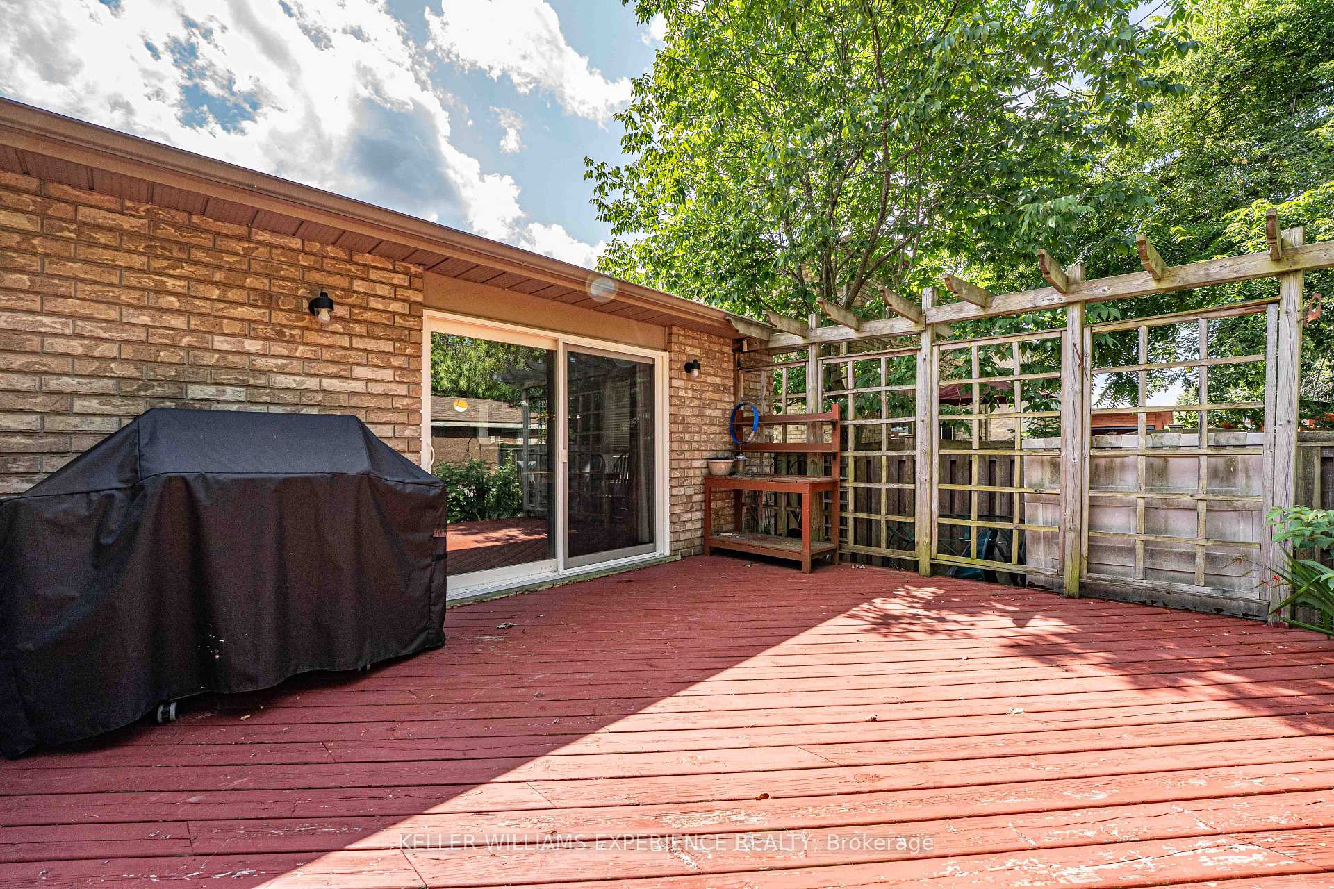 Photo 35 of 74 Ruffet Drive, Barrie, Edgehill Drive — HOMEH