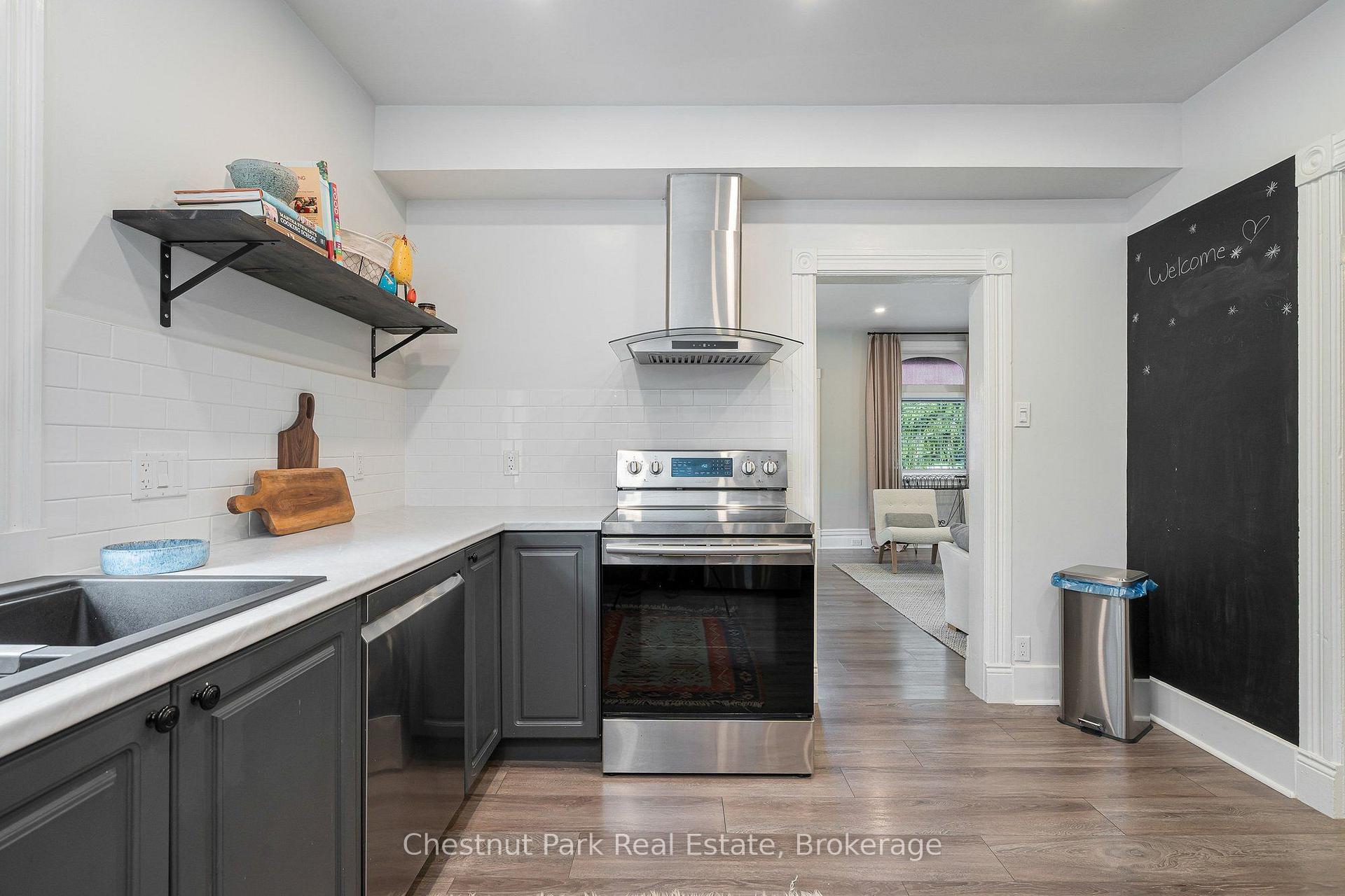 Photo 16 of 9 Wellington Street E, Clearview, Creemore — HOMEH