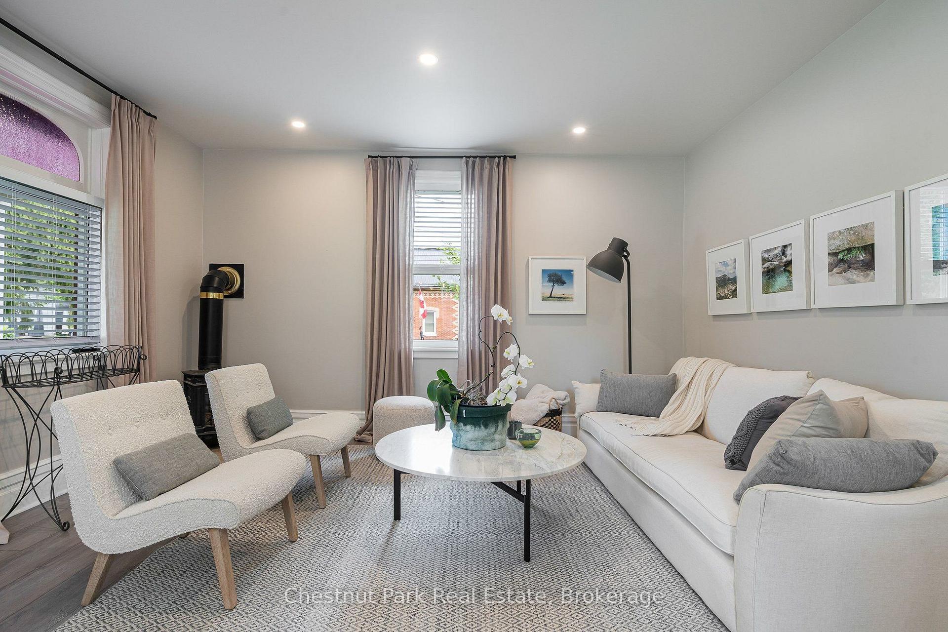 Photo 18 of 9 Wellington Street E, Clearview, Creemore — HOMEH