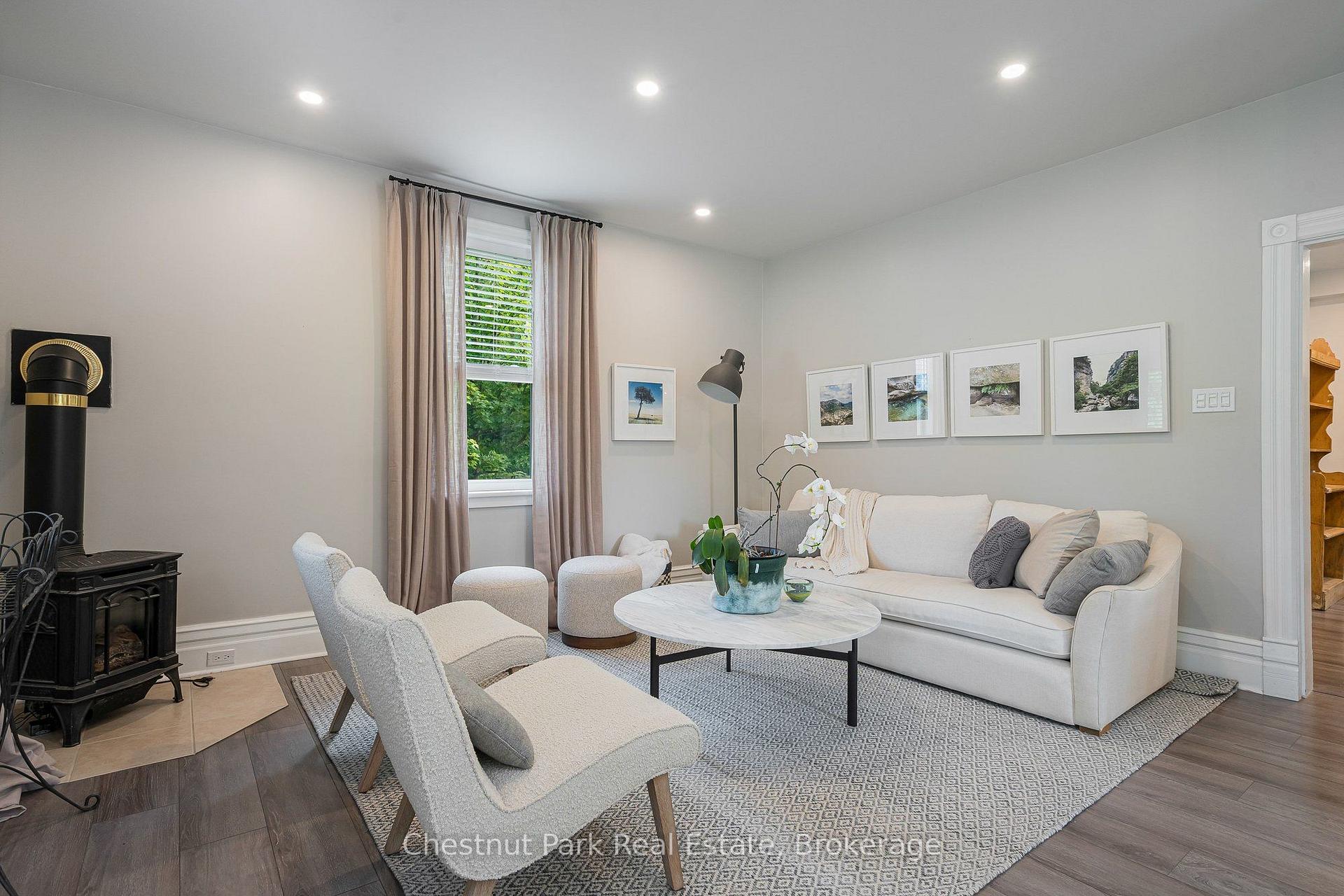 Photo 19 of 9 Wellington Street E, Clearview, Creemore — HOMEH