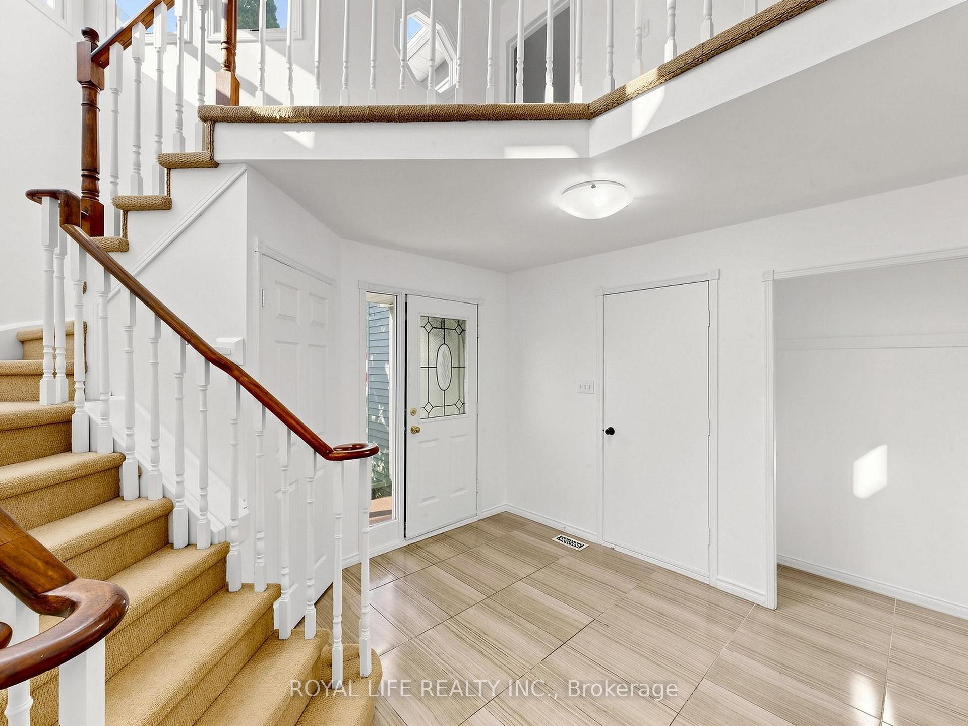 Photo 17 of 985 Linden Street, Innisfil, Alcona — HOMEH