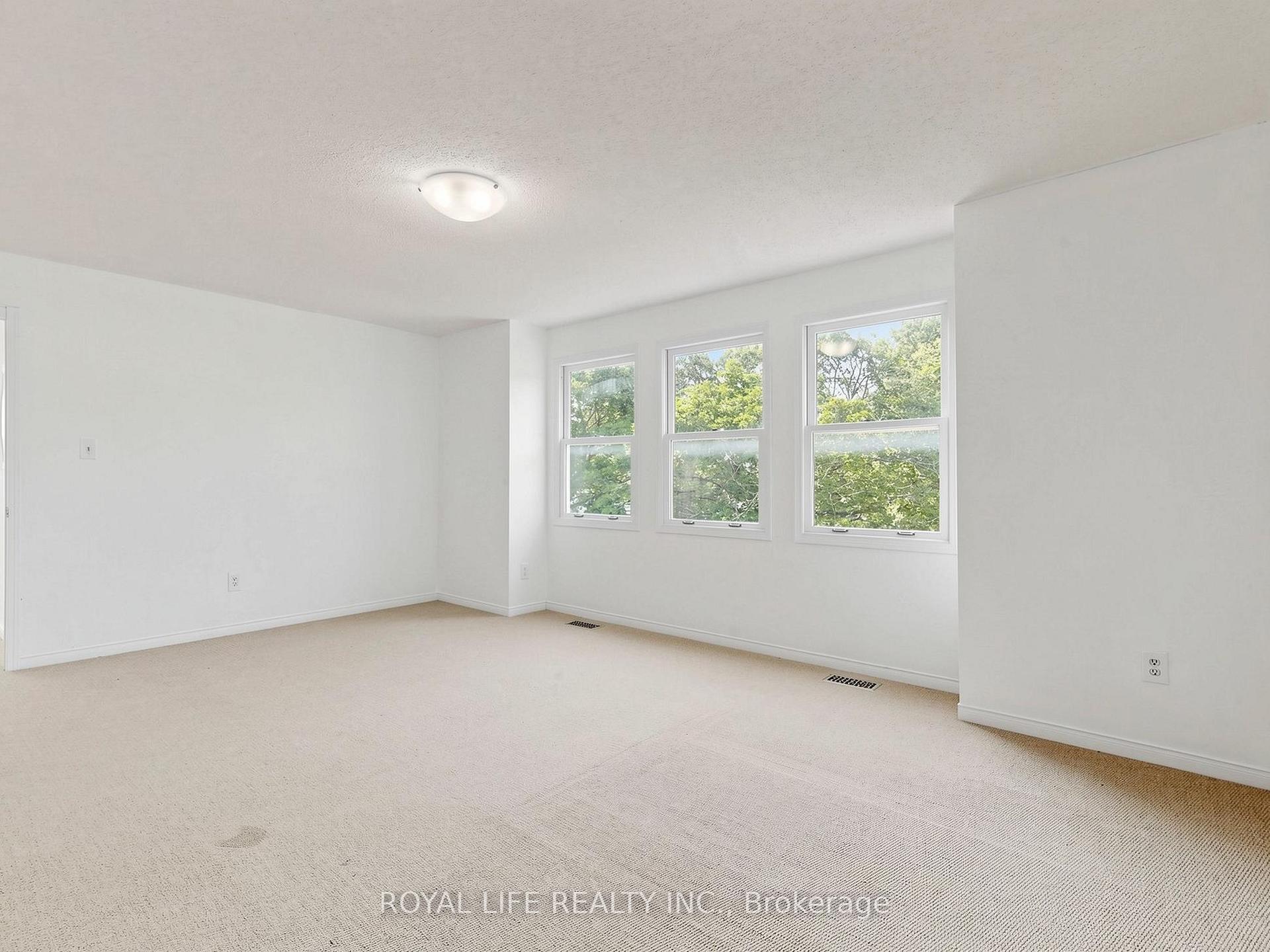 Photo 19 of 985 Linden Street, Innisfil, Alcona — HOMEH