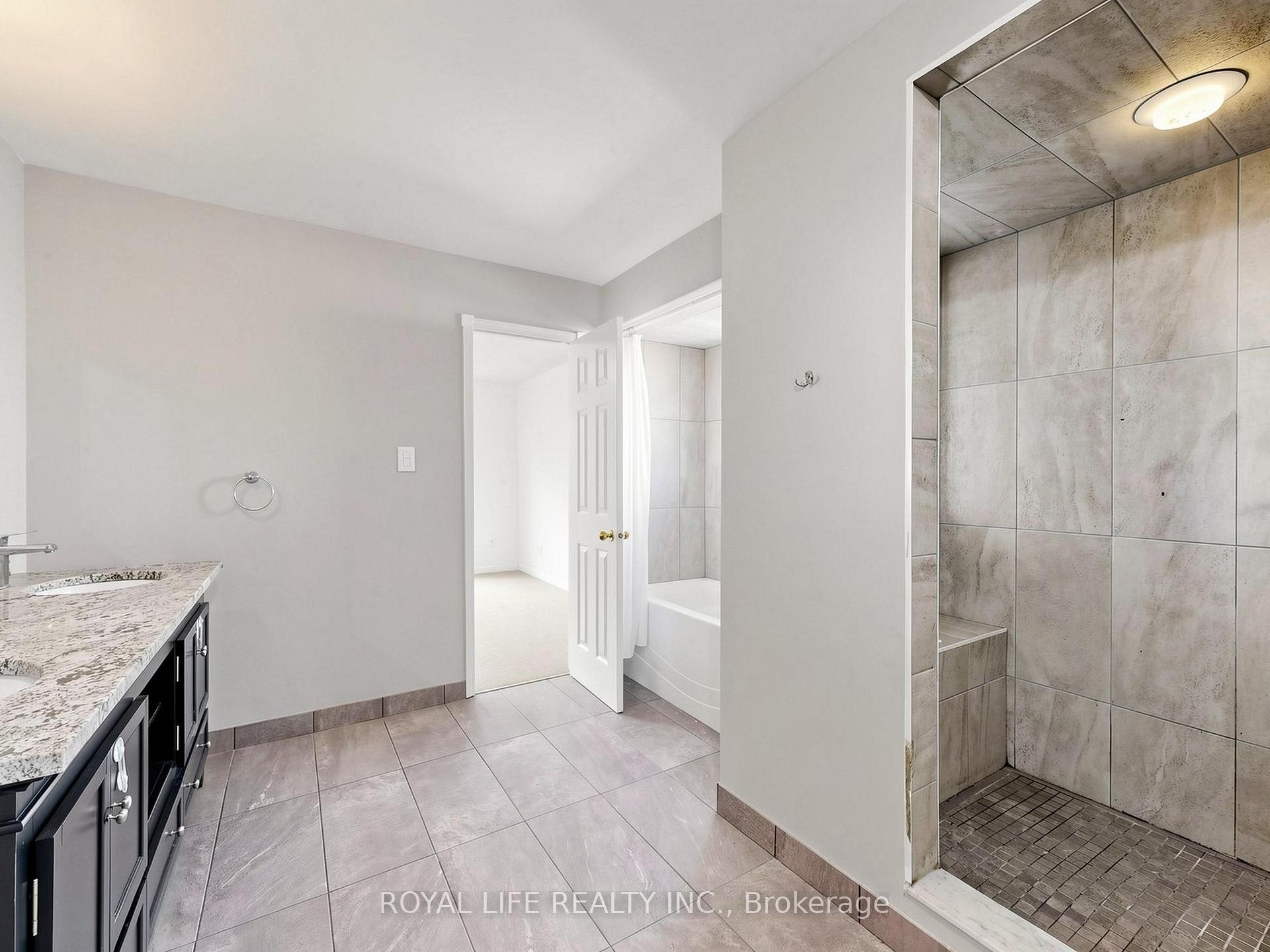 Photo 24 of 985 Linden Street, Innisfil, Alcona — HOMEH