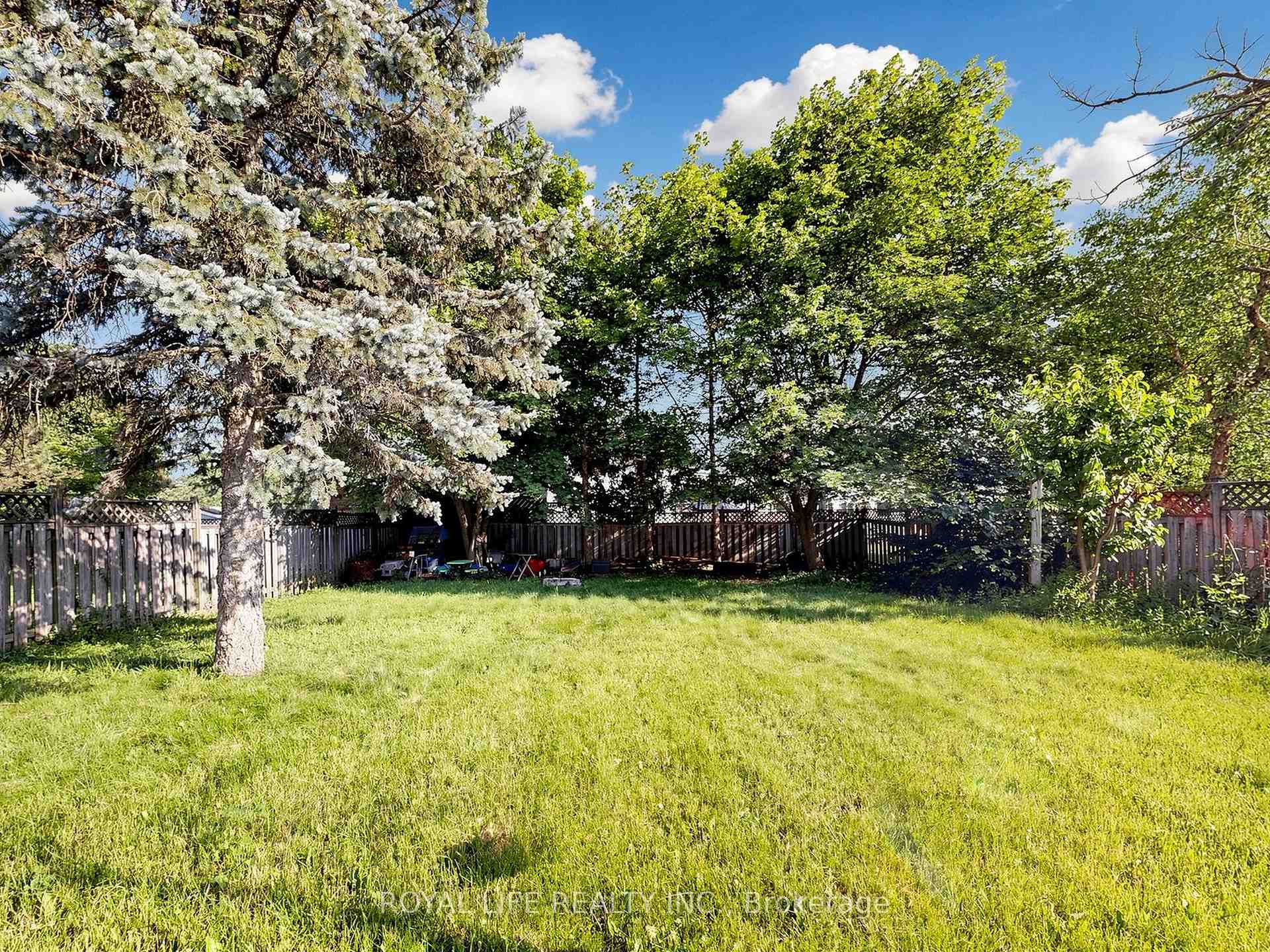 Photo 47 of 985 Linden Street, Innisfil, Alcona — HOMEH