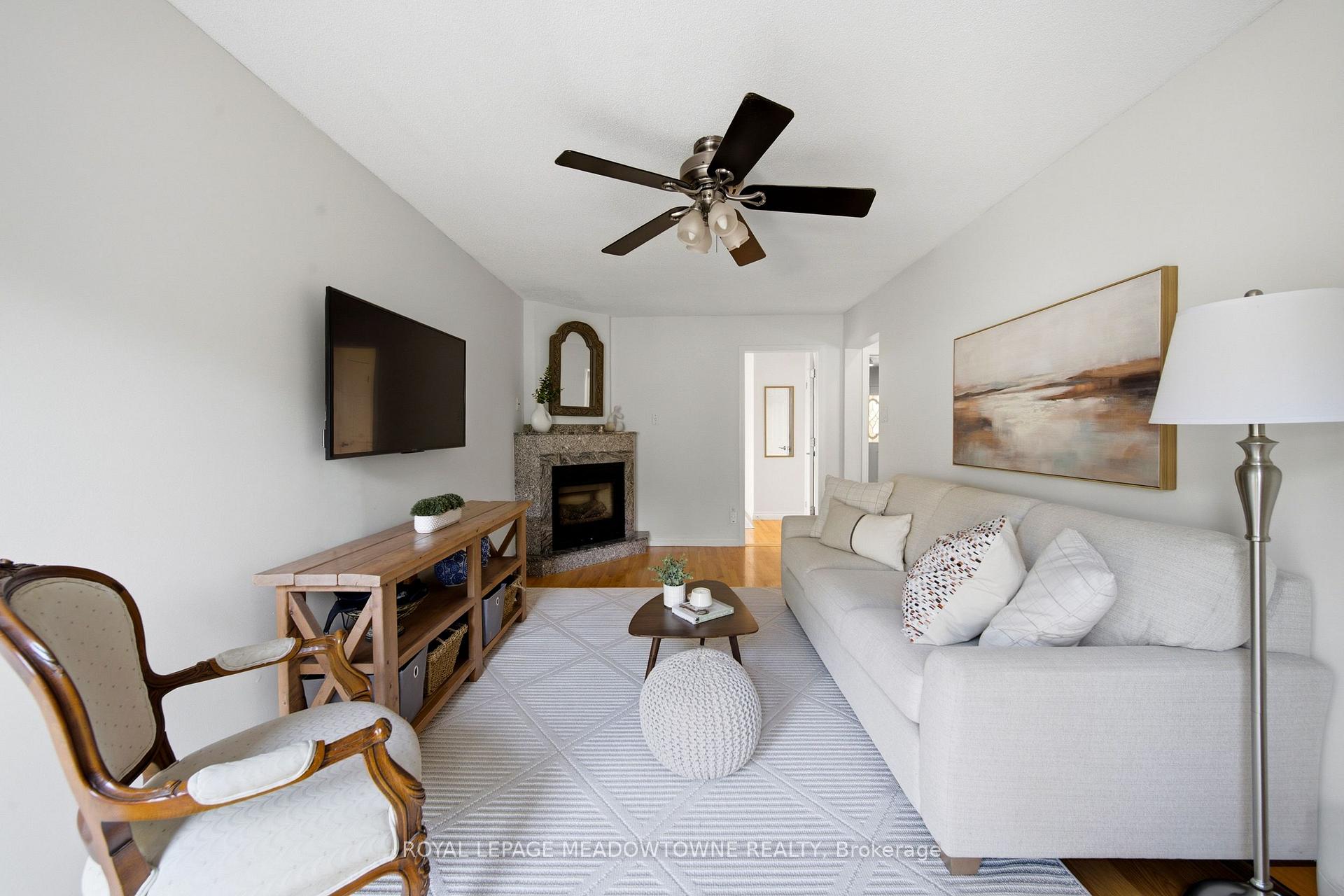 Photo 20 of 187 Barber Drive, Halton Hills, Georgetown — HOMEH