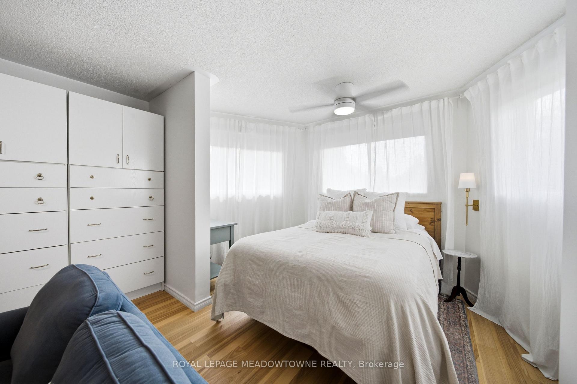 Photo 25 of 187 Barber Drive, Halton Hills, Georgetown — HOMEH