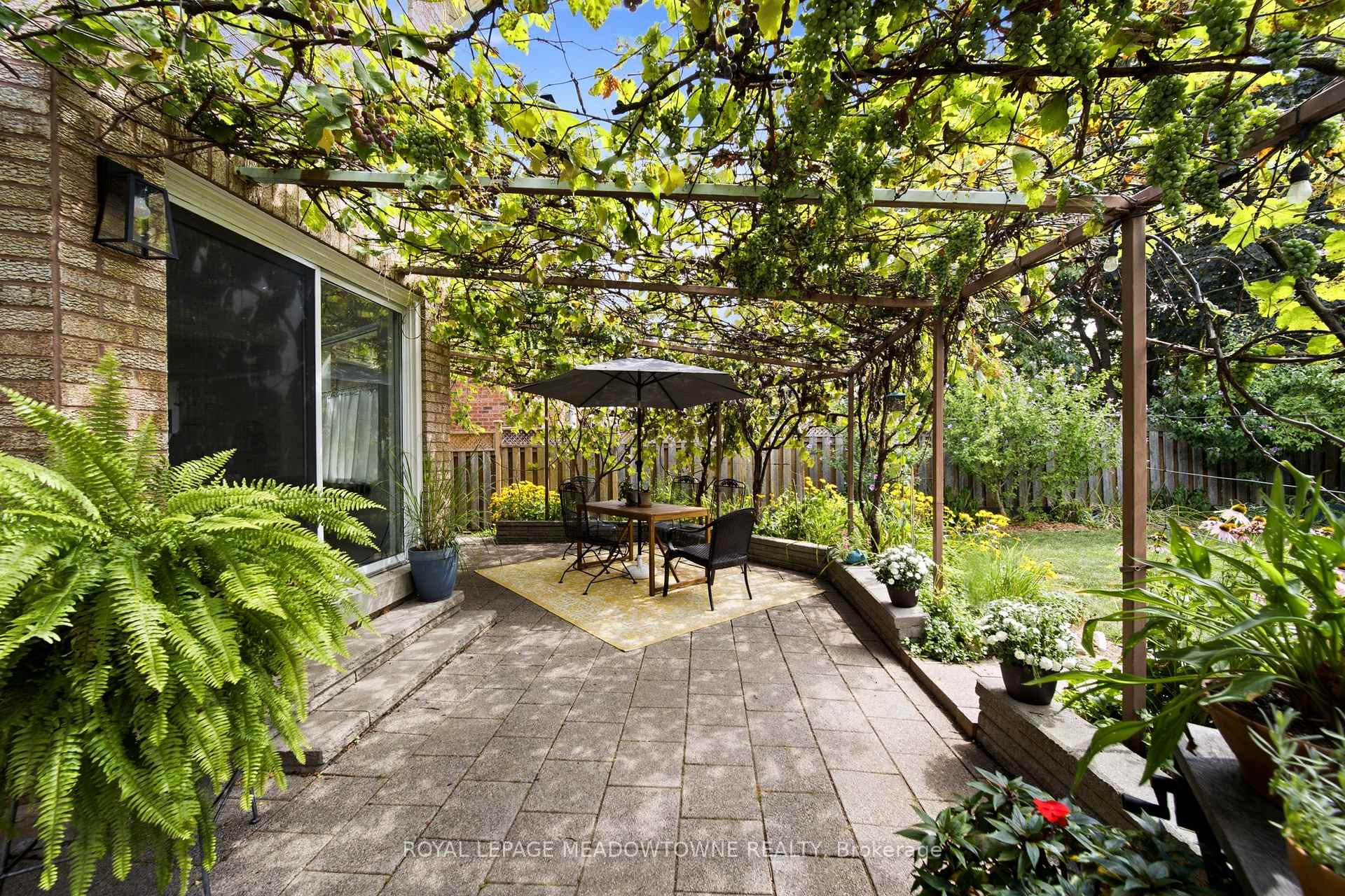 Photo 45 of 187 Barber Drive, Halton Hills, Georgetown — HOMEH