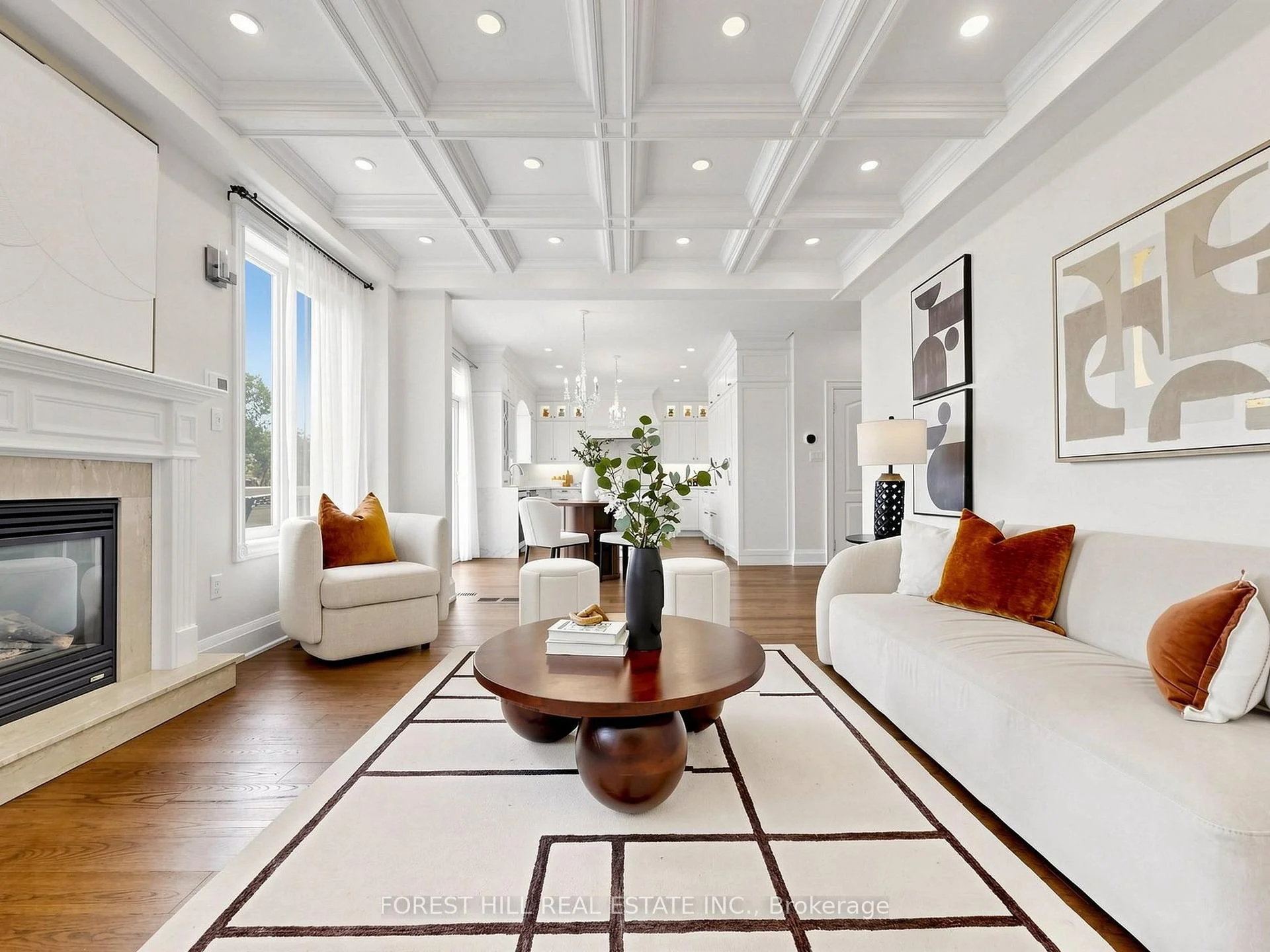 Photo 9 of 49 Grange Drive, Richmond Hill, Jefferson — HOMEH