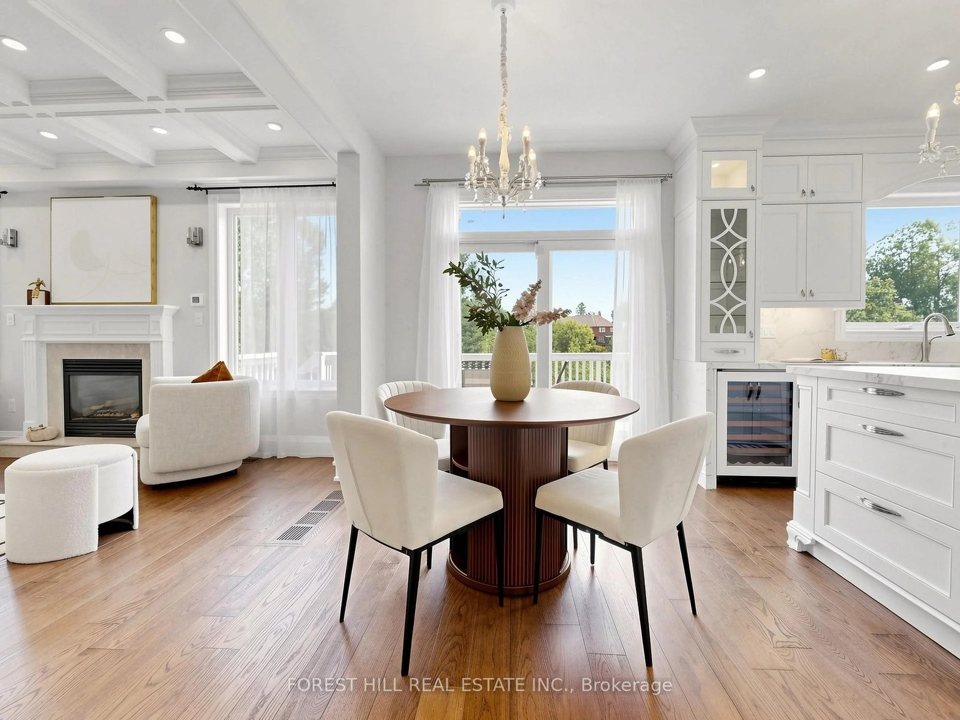 Photo 17 of 49 Grange Drive, Richmond Hill, Jefferson — HOMEH