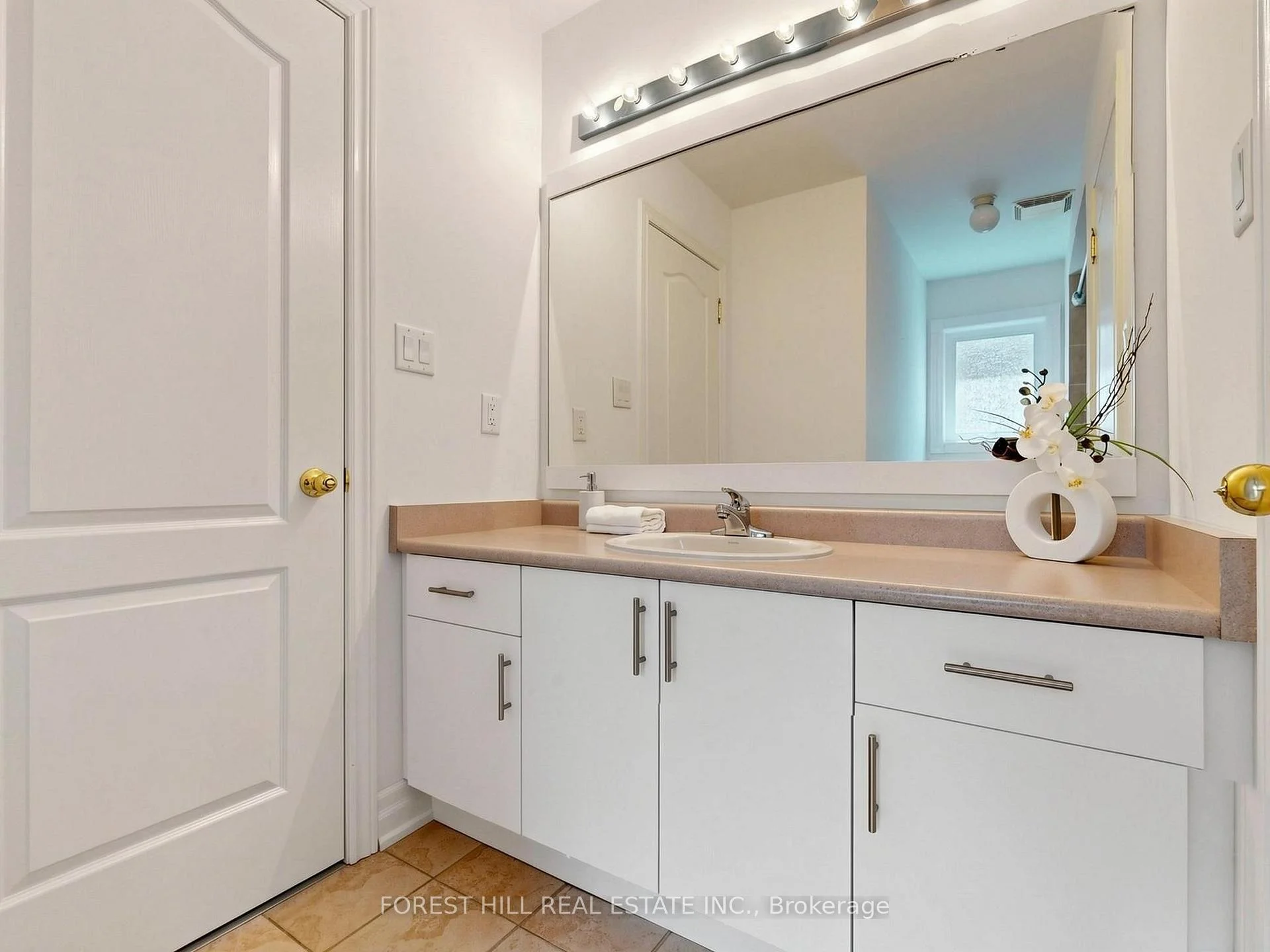 Photo 71 of 49 Grange Drive, Richmond Hill, Jefferson — HOMEH