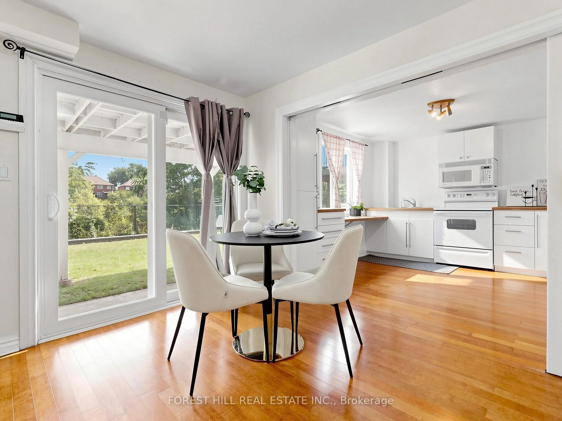 Photo 92 of 49 Grange Drive, Richmond Hill, Jefferson — HOMEH