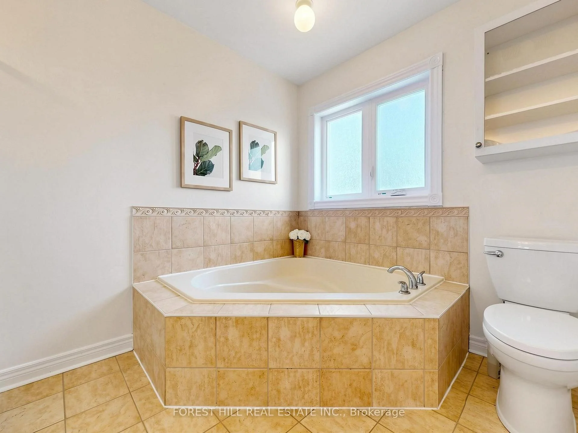 Photo 84 of 49 Grange Drive, Richmond Hill, Jefferson — HOMEH