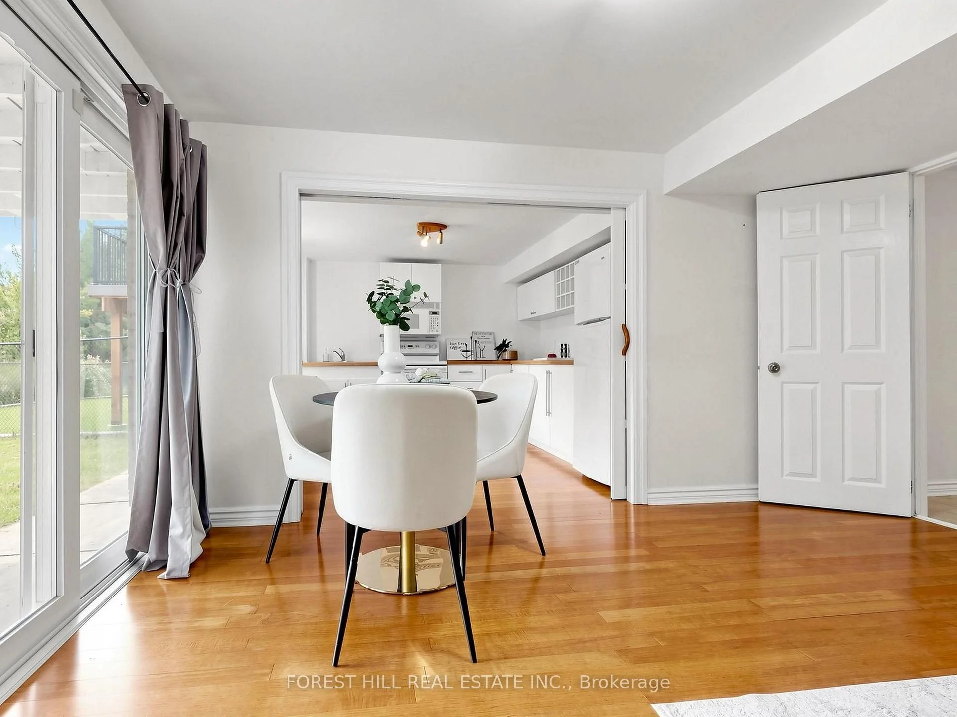 Photo 95 of 49 Grange Drive, Richmond Hill, Jefferson — HOMEH
