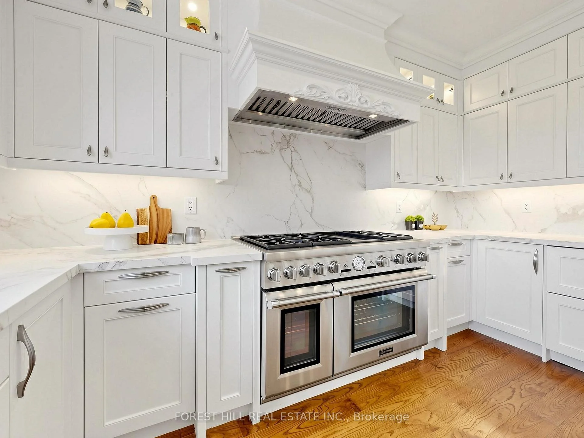 Photo 24 of 49 Grange Drive, Richmond Hill, Jefferson — HOMEH