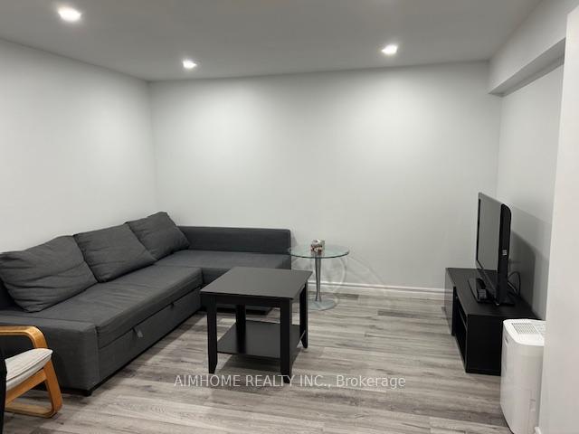 Photo 5 of Unit Lower level, 47 Hepscott Terrace, Scarborough, L'Amoreaux — HOMEH