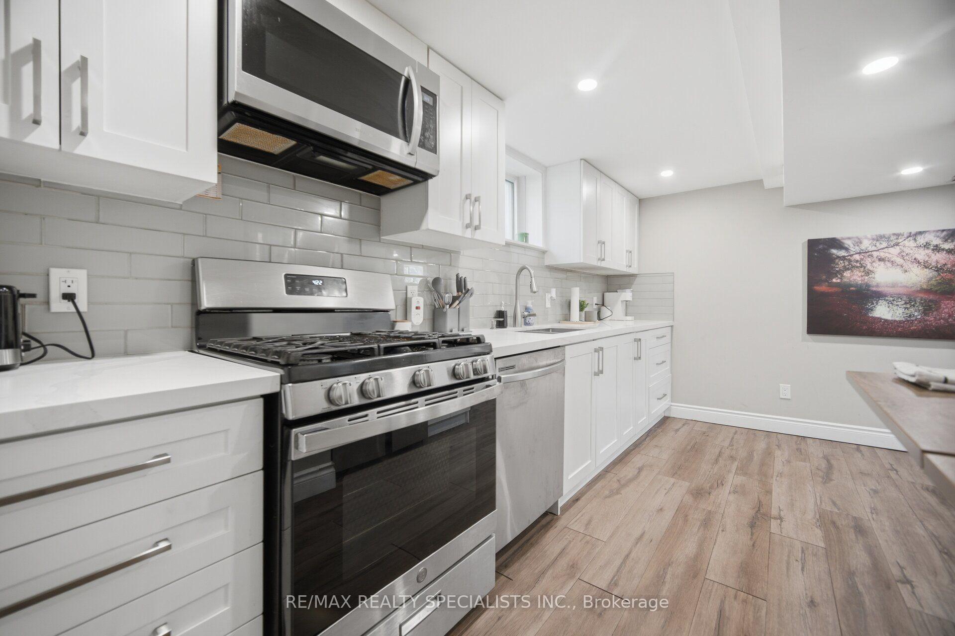 Photo 27 of 60 Elmwood Avenue, Cambridge, Greenway-Chaplin — HOMEH