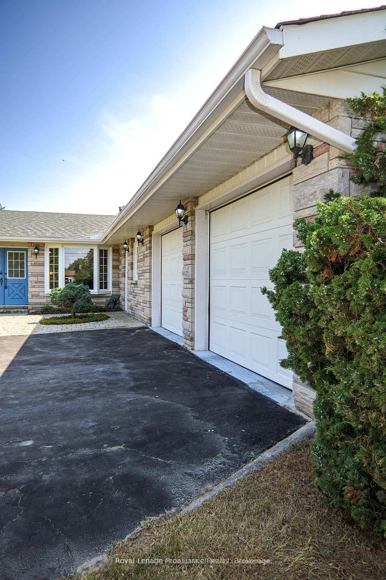 Photo 6 of 95 Baylea Drive, Quinte West, Sidney Ward — HOMEH