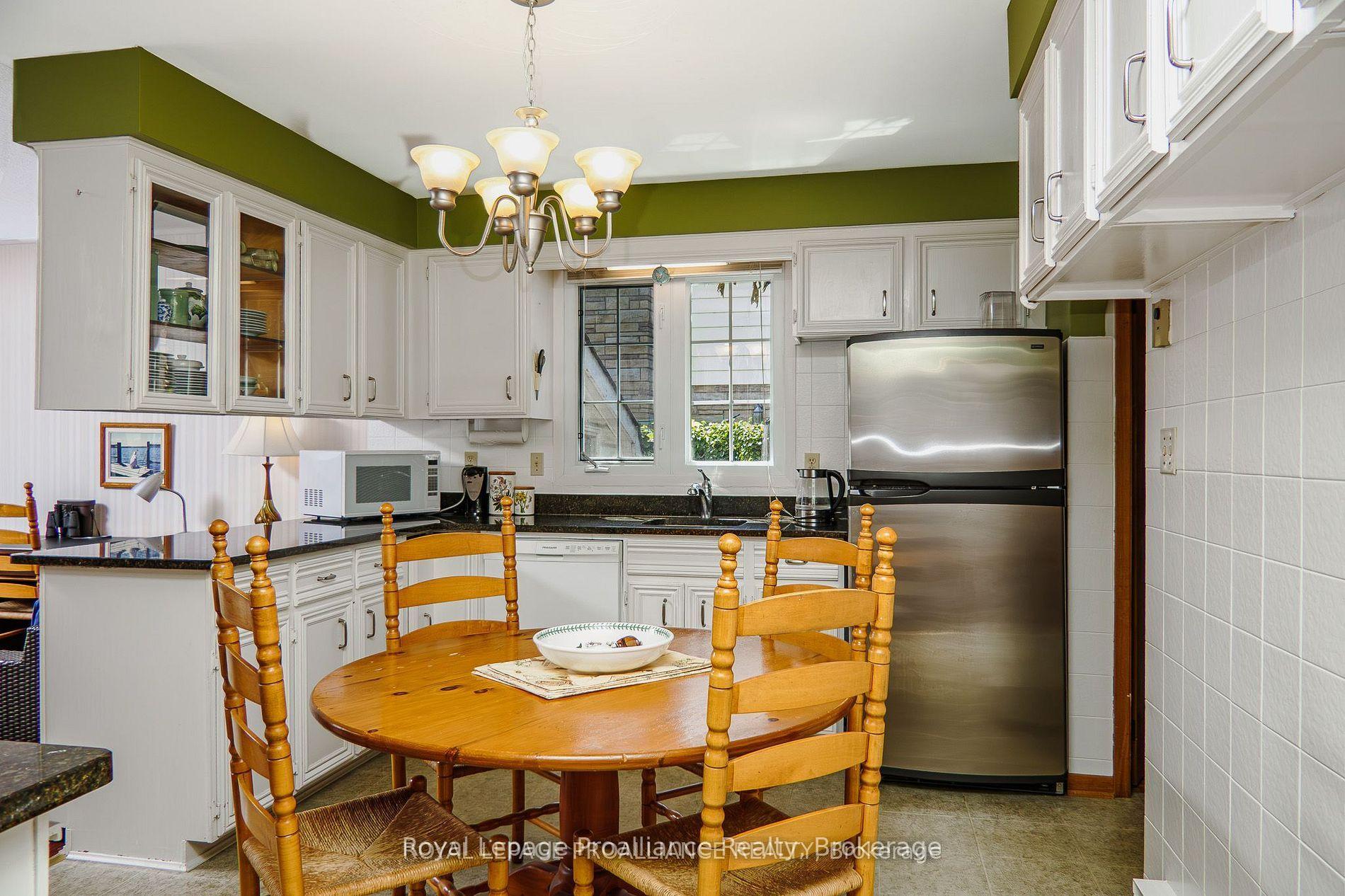 Photo 17 of 95 Baylea Drive, Quinte West, Sidney Ward — HOMEH