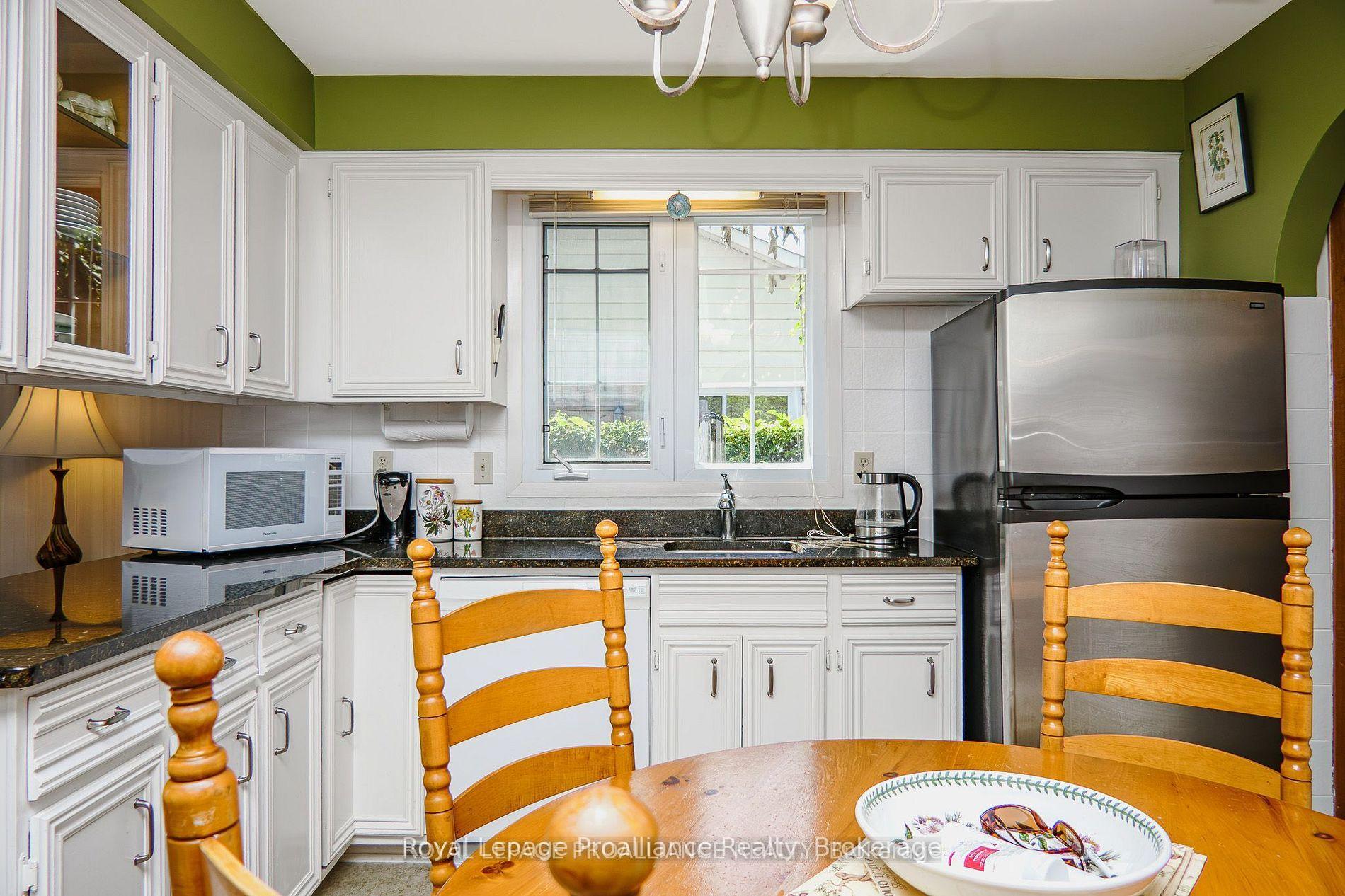 Photo 21 of 95 Baylea Drive, Quinte West, Sidney Ward — HOMEH