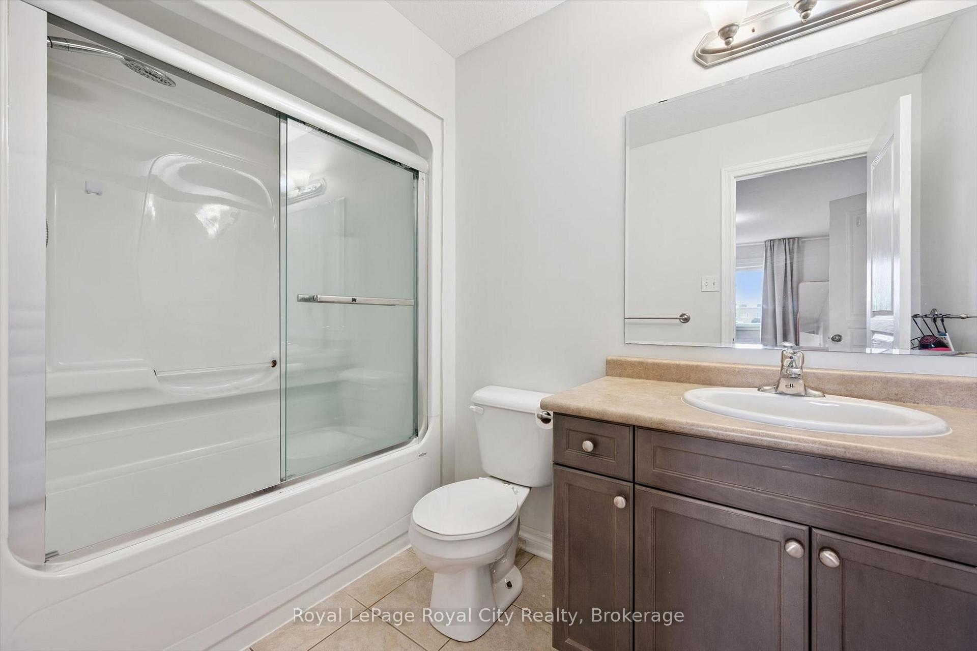 Photo 20 of 58 Wilkie Crescent, Guelph, Pineridge/Westminster Woods — HOMEH