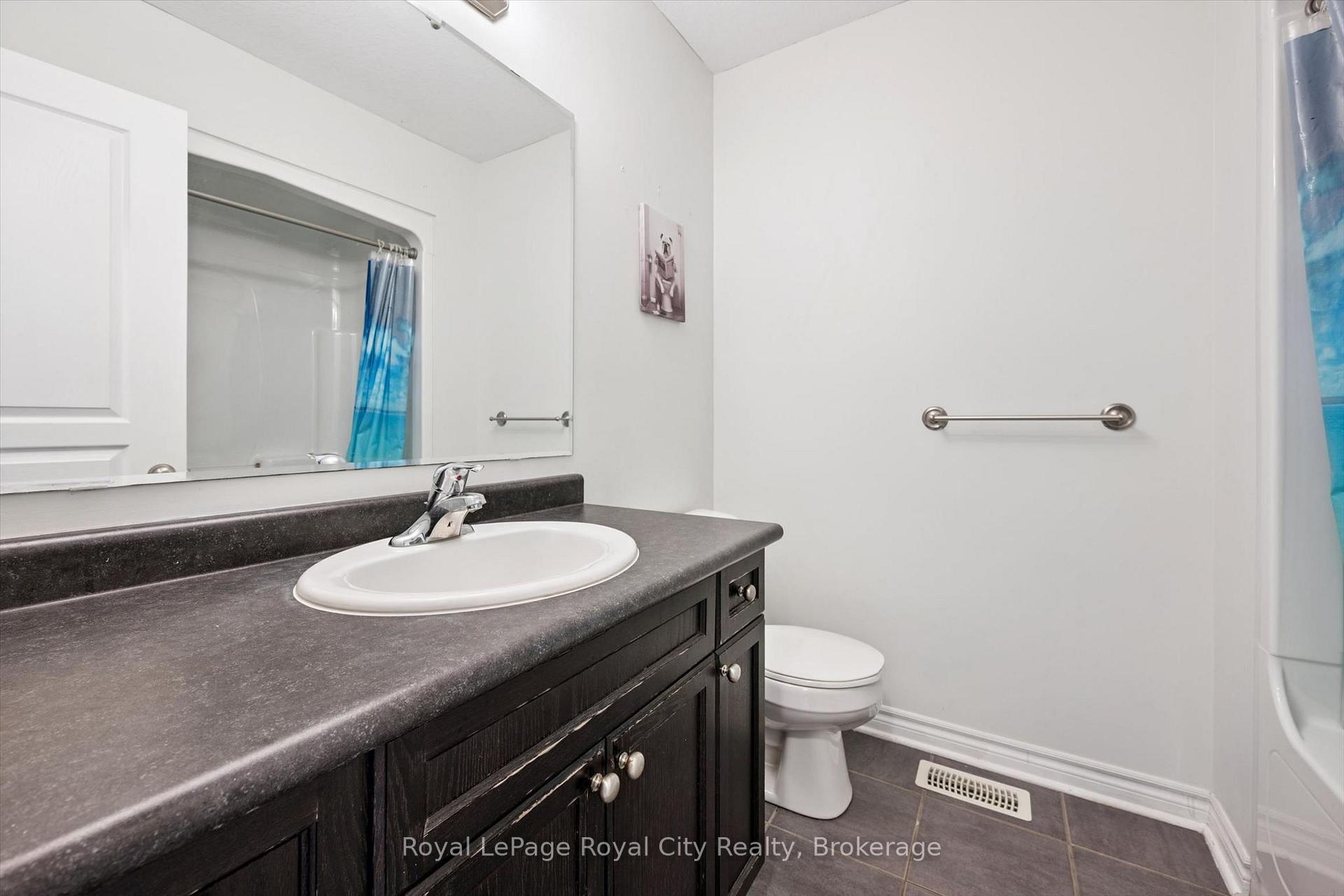 Photo 25 of 58 Wilkie Crescent, Guelph, Pineridge/Westminster Woods — HOMEH