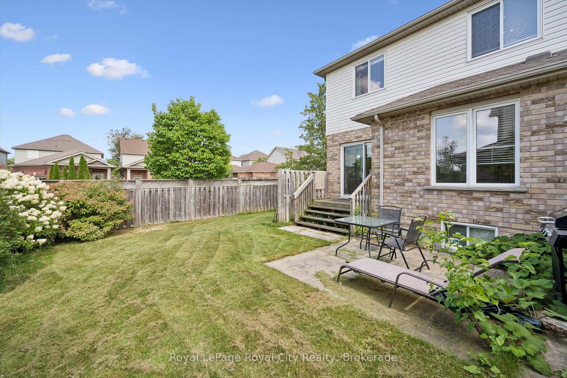 Photo 30 of 58 Wilkie Crescent, Guelph, Pineridge/Westminster Woods — HOMEH