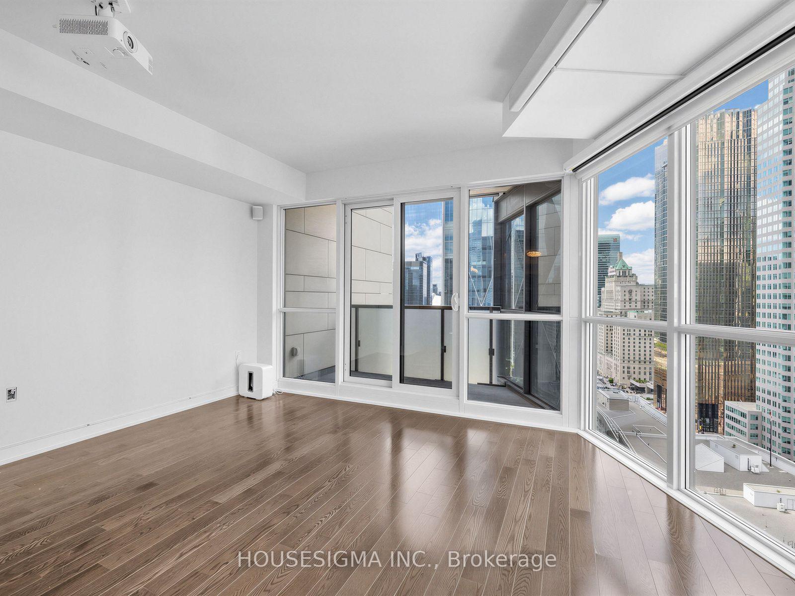 Photo 3 of Unit 2504, 1 The Esplanade Drive, Toronto, Waterfront Communities — HOMEH