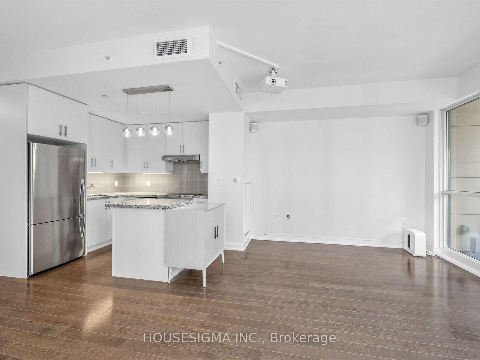 Photo 4 of Unit 2504, 1 The Esplanade Drive, Toronto, Waterfront Communities — HOMEH
