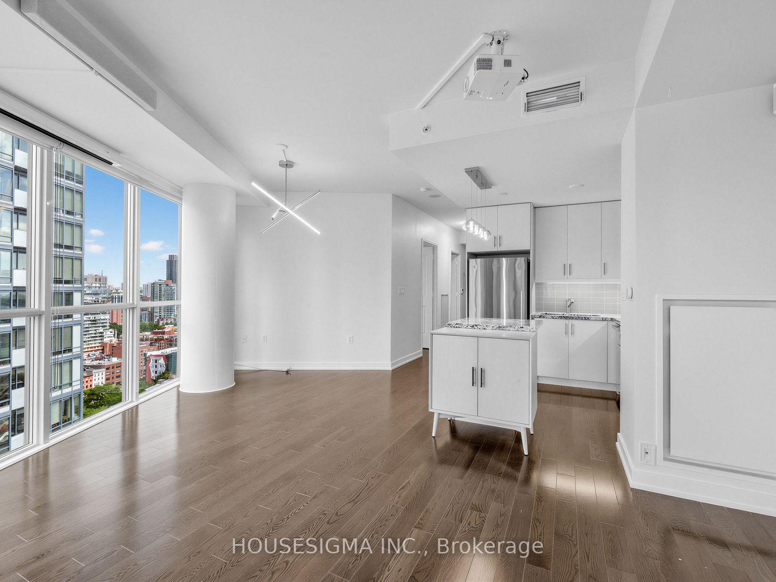 Photo 8 of Unit 2504, 1 The Esplanade Drive, Toronto, Waterfront Communities — HOMEH