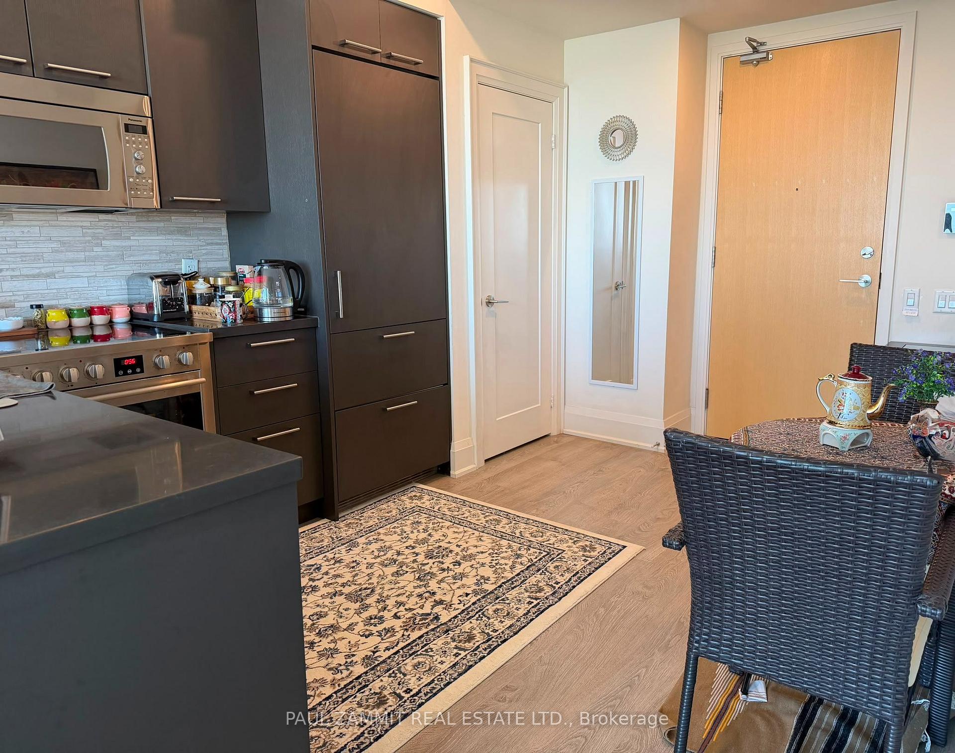 Photo 2 of Unit PH05, 30 Roehampton Avenue, Toronto, Mount Pleasant West — HOMEH