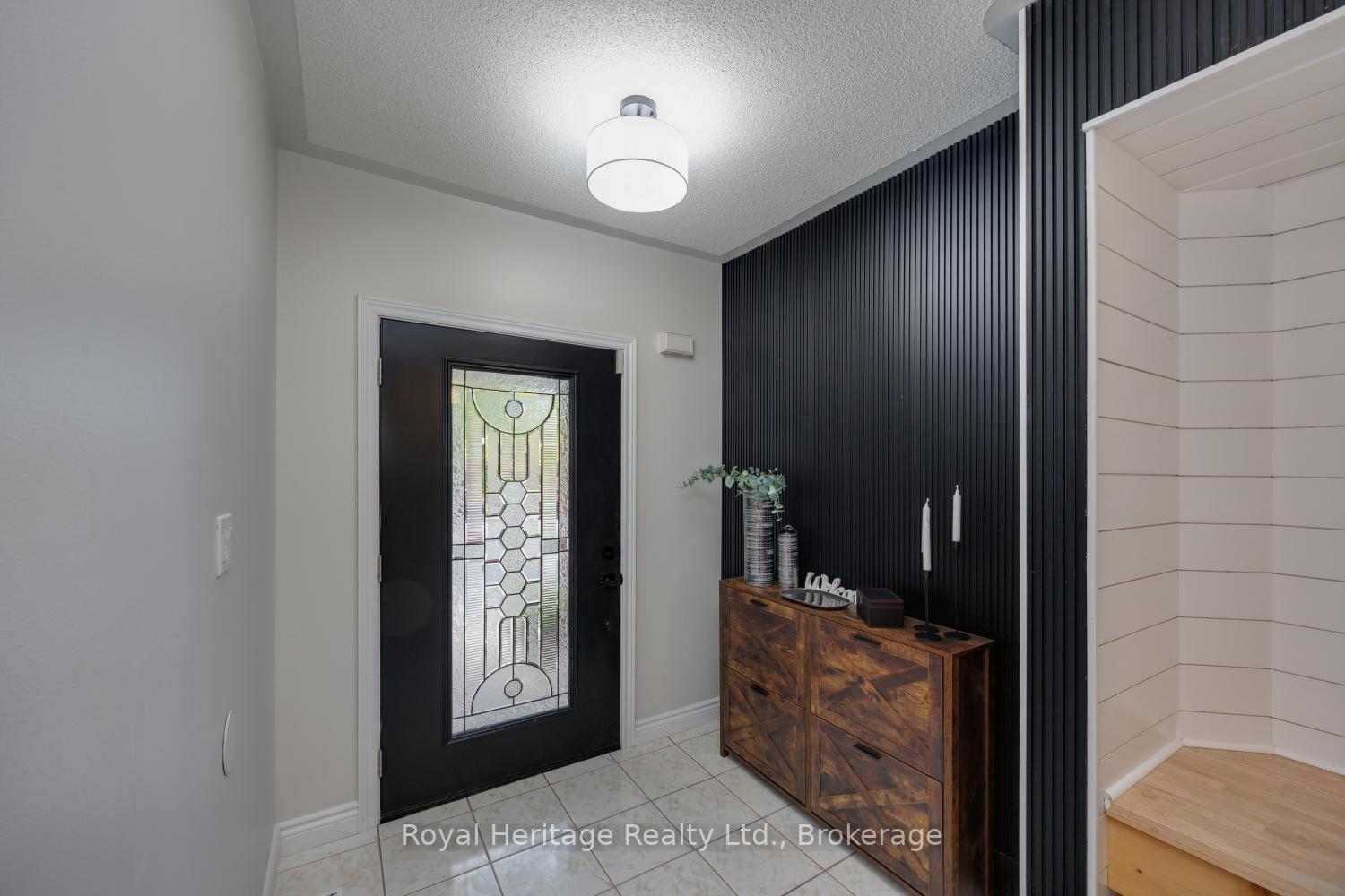 Photo 7 of 16 Donald Wilson Street, Whitby, Rolling Acres — HOMEH