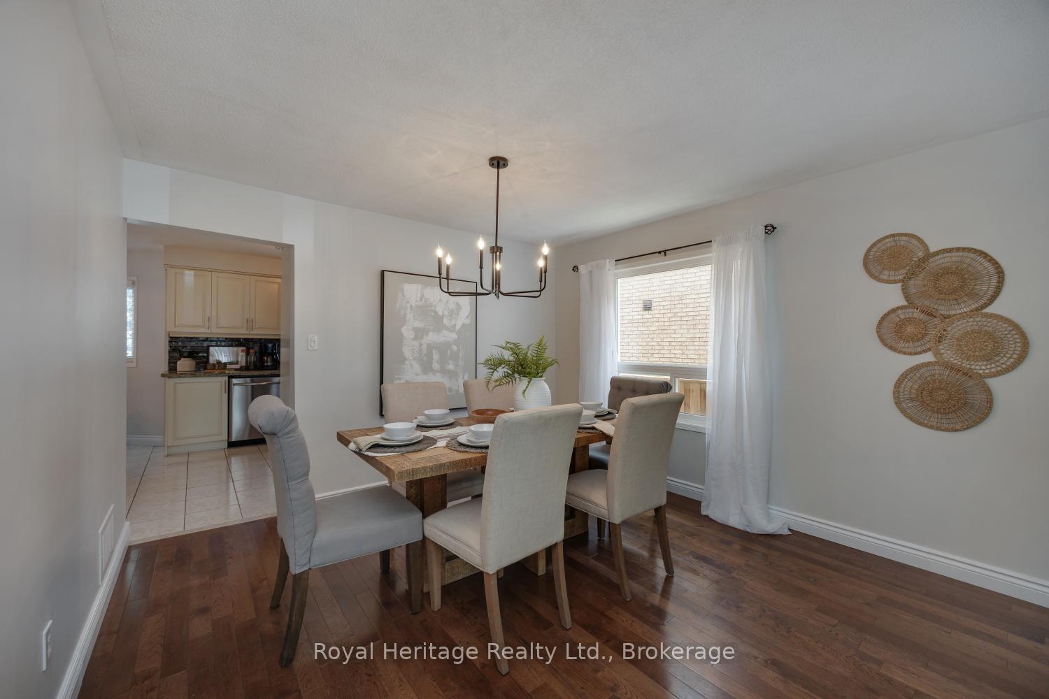 Photo 12 of 16 Donald Wilson Street, Whitby, Rolling Acres — HOMEH