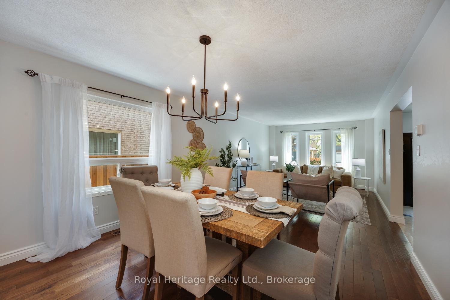 Photo 13 of 16 Donald Wilson Street, Whitby, Rolling Acres — HOMEH