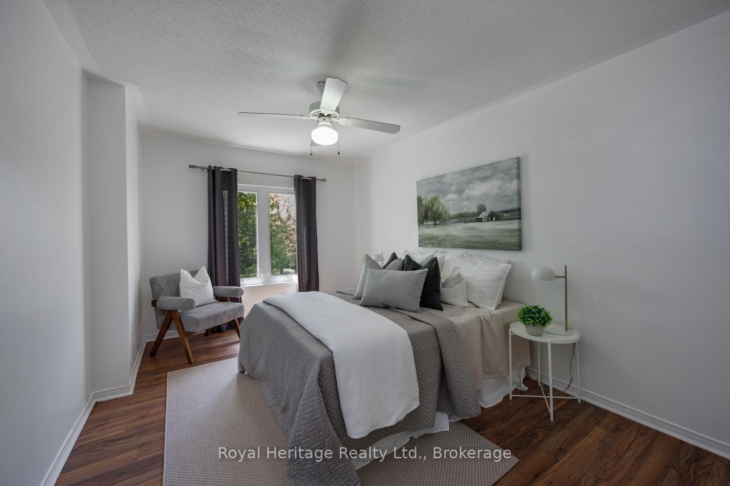 Photo 35 of 16 Donald Wilson Street, Whitby, Rolling Acres — HOMEH
