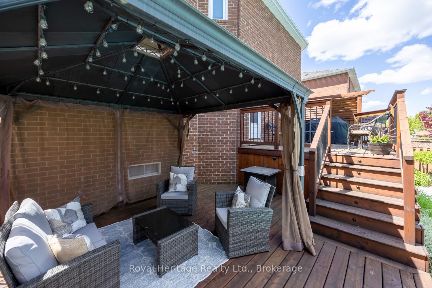 Photo 51 of 16 Donald Wilson Street, Whitby, Rolling Acres — HOMEH