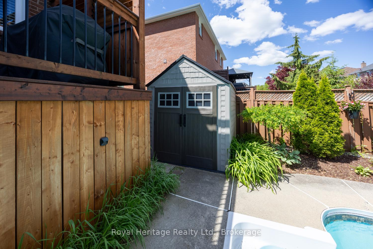 Photo 55 of 16 Donald Wilson Street, Whitby, Rolling Acres — HOMEH