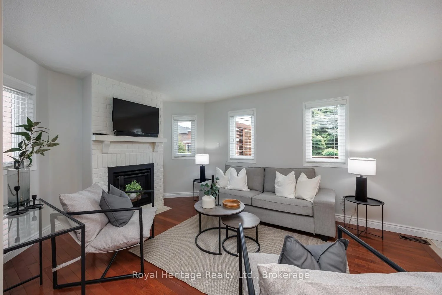 Photo 24 of 16 Donald Wilson Street, Whitby, Rolling Acres — HOMEH