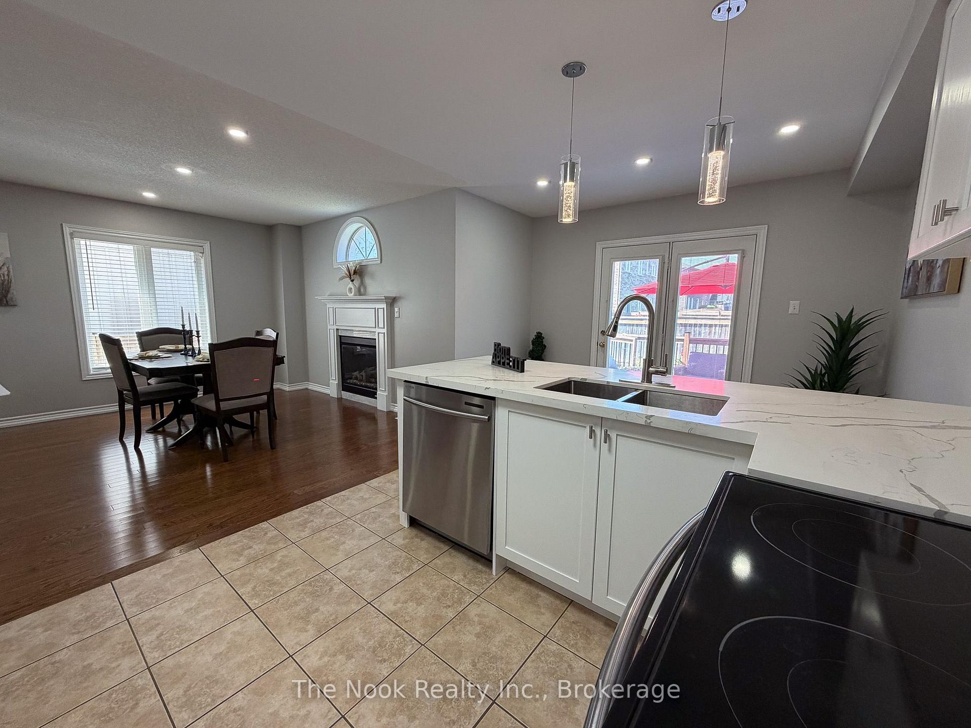 Photo 19 of 10 Broome Avenue, Clarington, Courtice — HOMEH