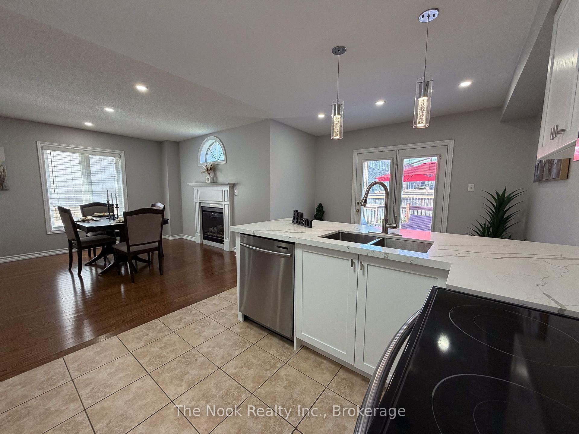 Photo 20 of 10 Broome Avenue, Clarington, Courtice — HOMEH