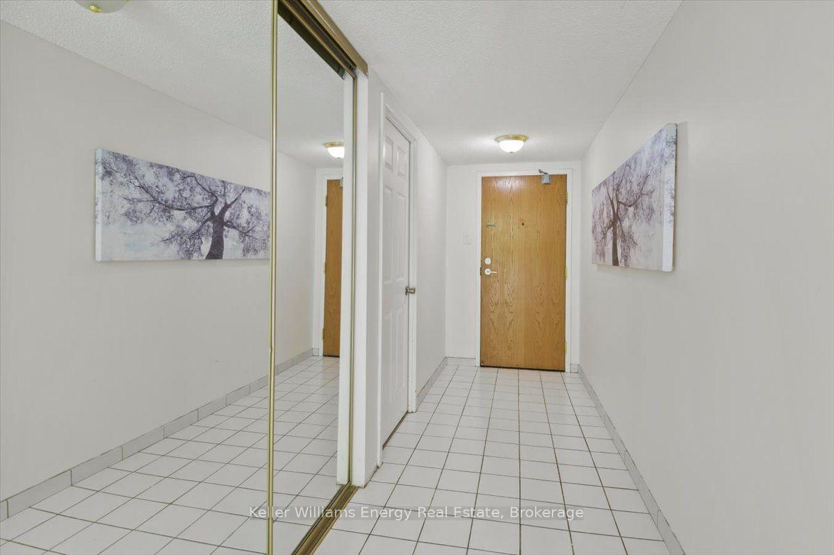 Photo 8 of Unit 312, 4727 Sheppard Avenue E, Scarborough, Agincourt South-Malvern West — HOMEH