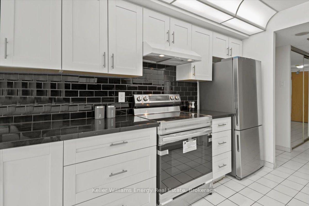 Photo 16 of Unit 312, 4727 Sheppard Avenue E, Scarborough, Agincourt South-Malvern West — HOMEH