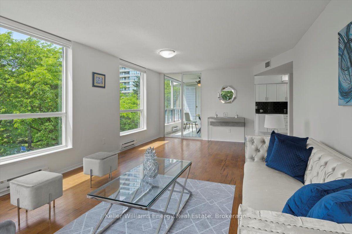 Photo 22 of Unit 312, 4727 Sheppard Avenue E, Scarborough, Agincourt South-Malvern West — HOMEH