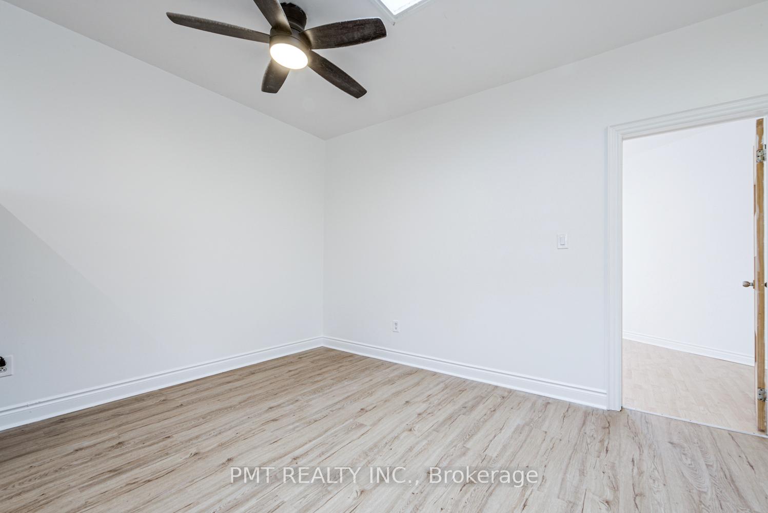 Photo 11 of Unit Upper, 2045 Davenport Road, Toronto, Weston-Pellam Park — HOMEH