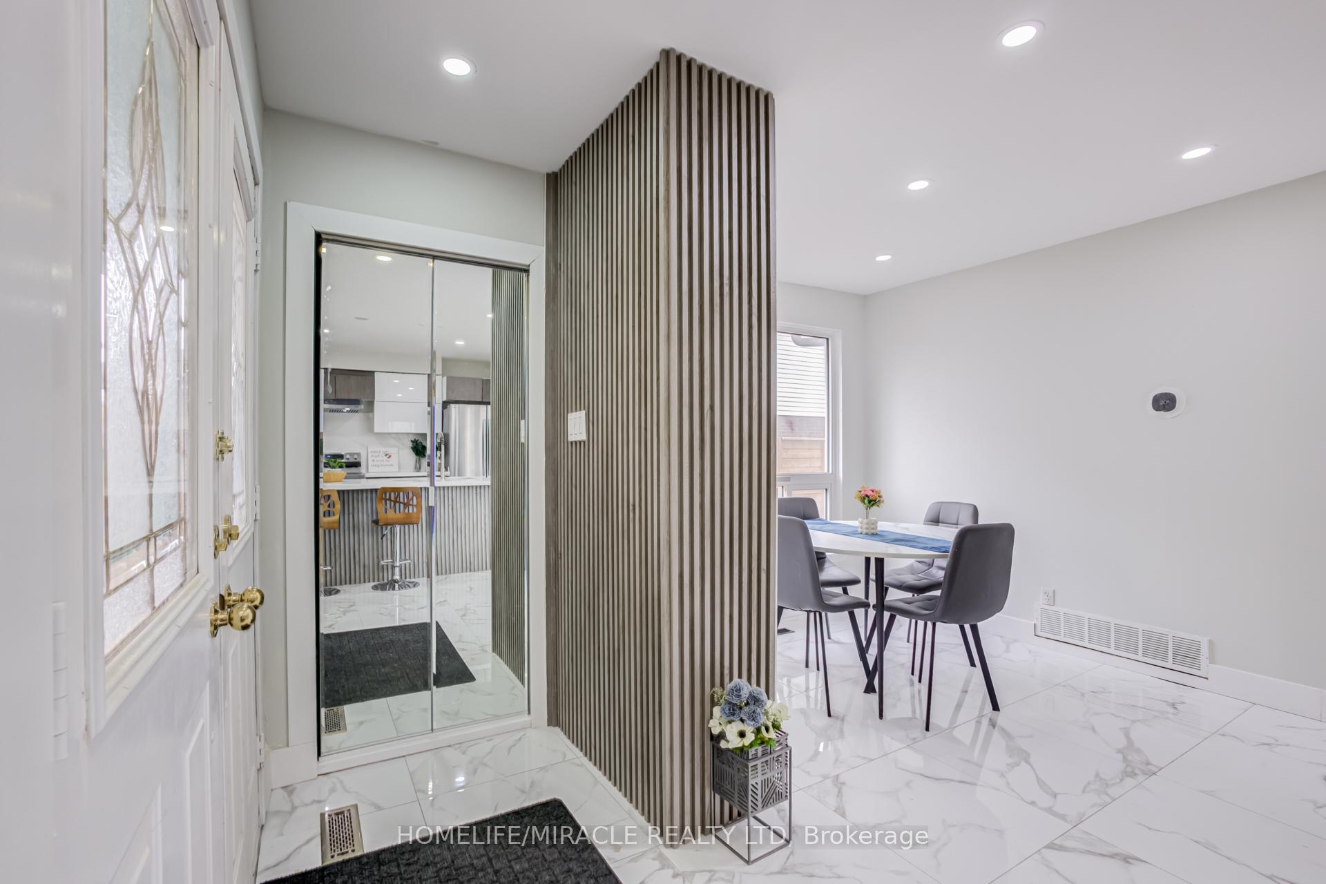 Photo 6 of 122 Ormond Drive, Oshawa, Samac — HOMEH