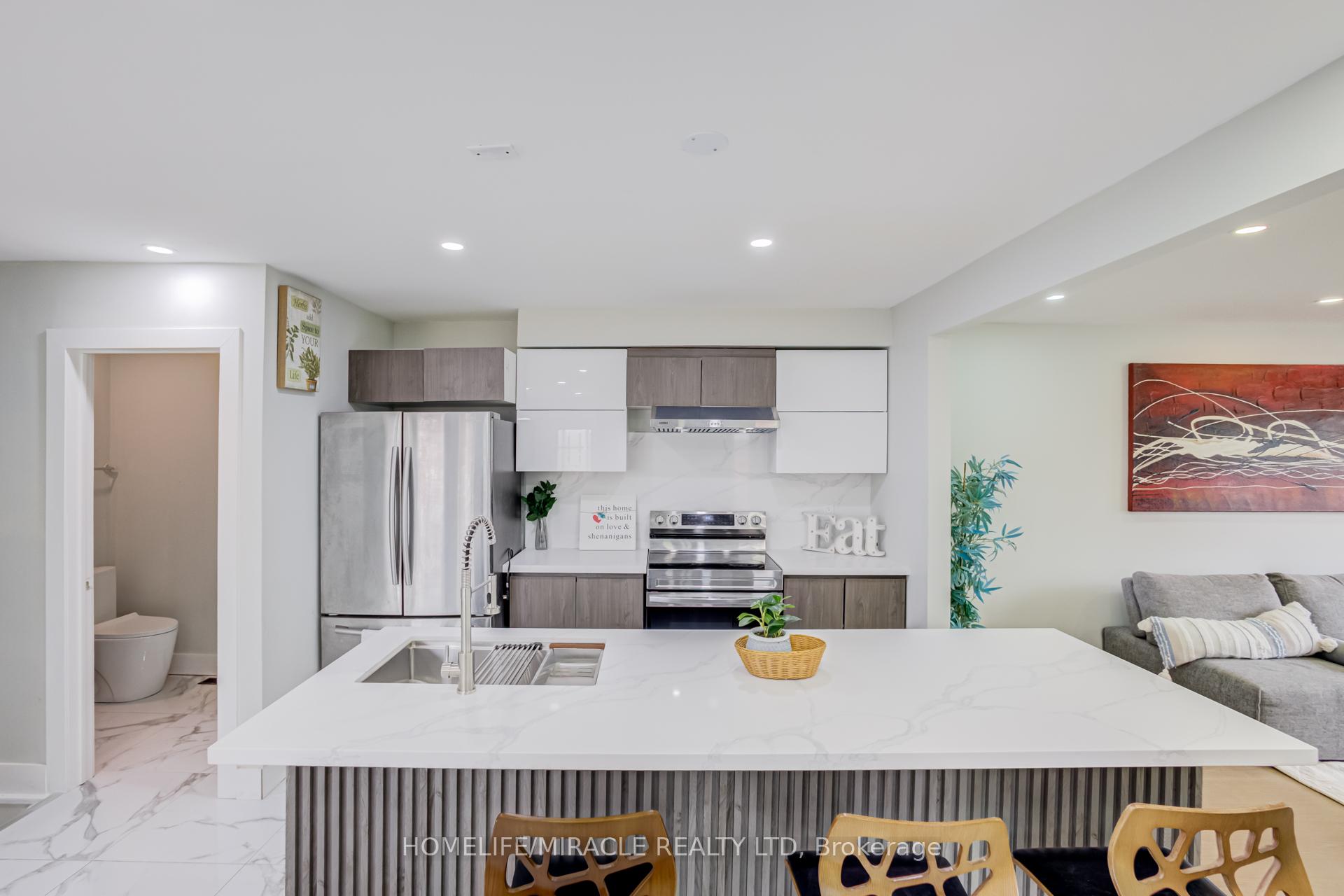 Photo 14 of 122 Ormond Drive, Oshawa, Samac — HOMEH