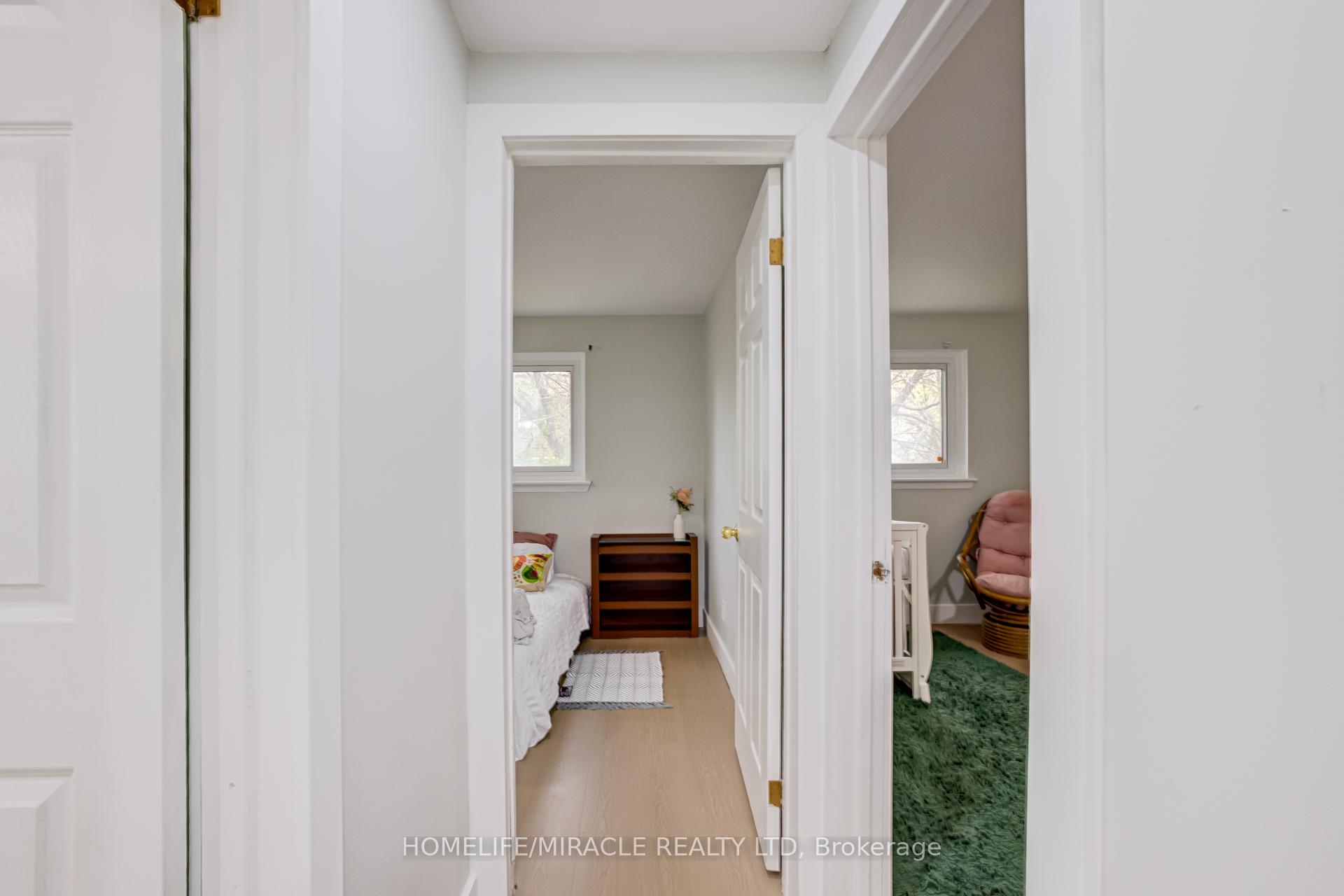 Photo 30 of 122 Ormond Drive, Oshawa, Samac — HOMEH